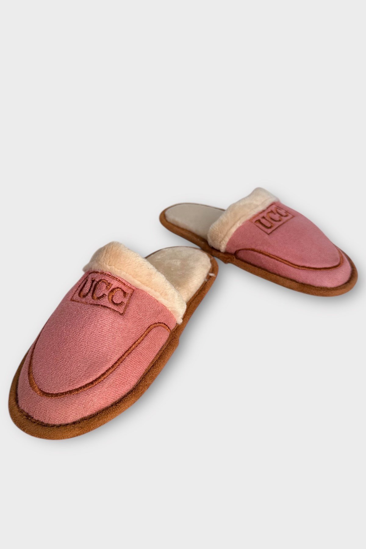 Unisex İçi Peluş Kaydırmaz Taban Bohça Ev Terliği PUDRA