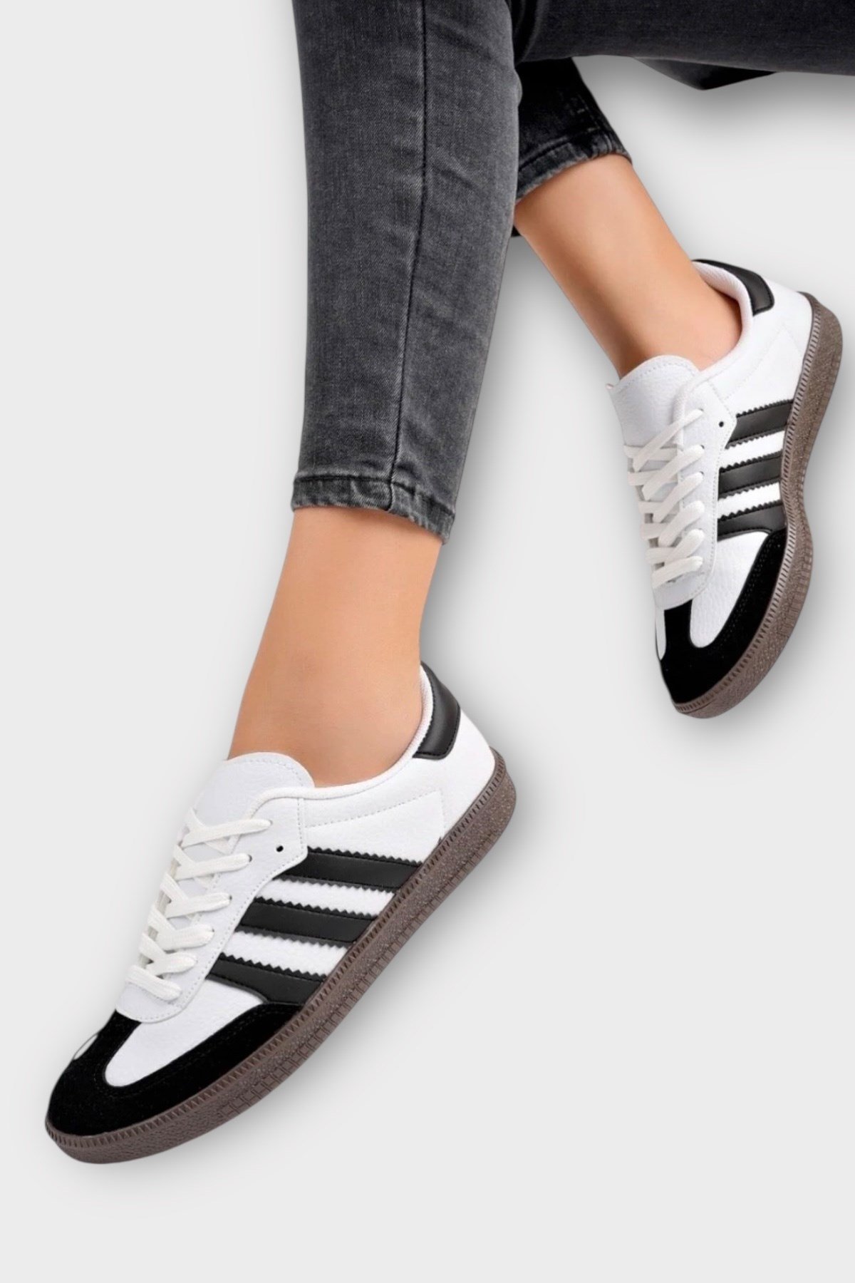 Unisex Rahat Hafif Spor Ayakkabı  BEYAZ - SİYAH