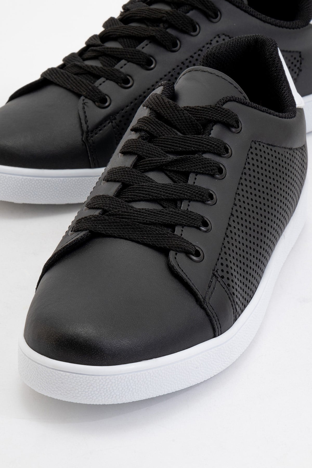 Unisex Spor Sneaker Ayakkabı SİYAH - BEYAZ