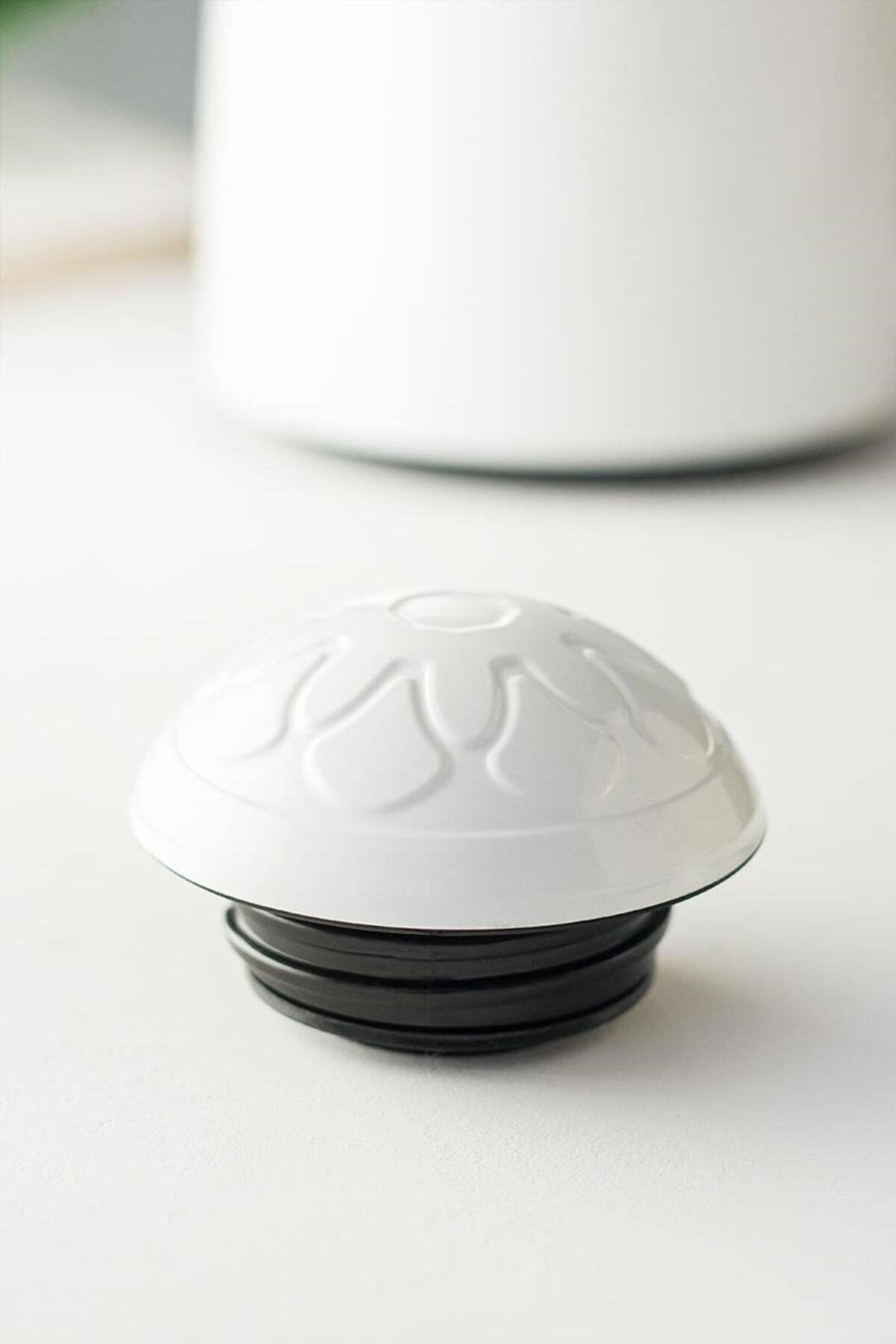 1 LT Isı Yalıtımlı Çay Ve Soğuk Su Termosu Soft Beyaz (12 Saat Sıcak Tutar& İçi Camdır)