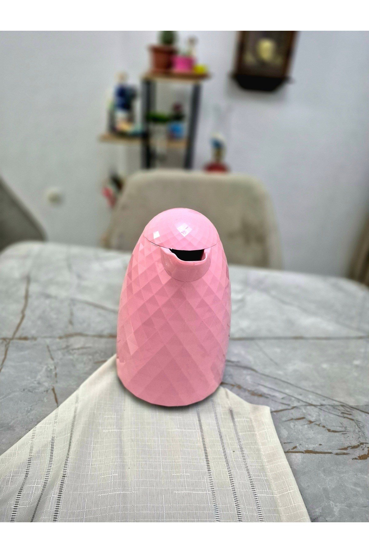 1 LT Şeker Pembe Termos – Cam İçli, Isı Yalıtımlı, 12 Saat Sıcak, 24 Saat Soğuk Su ve Çay Termosu