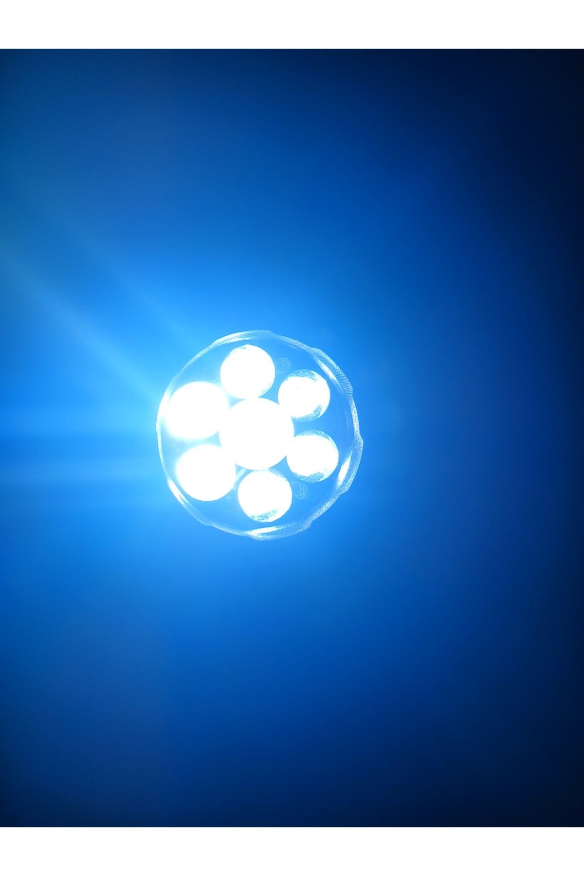 2’si 1 Arada 8 Modlu 7 LED'li Şarjlı Kamp Lambası Halka Işıklı Dijital Göstergeli SOS Tripod Uyumlu