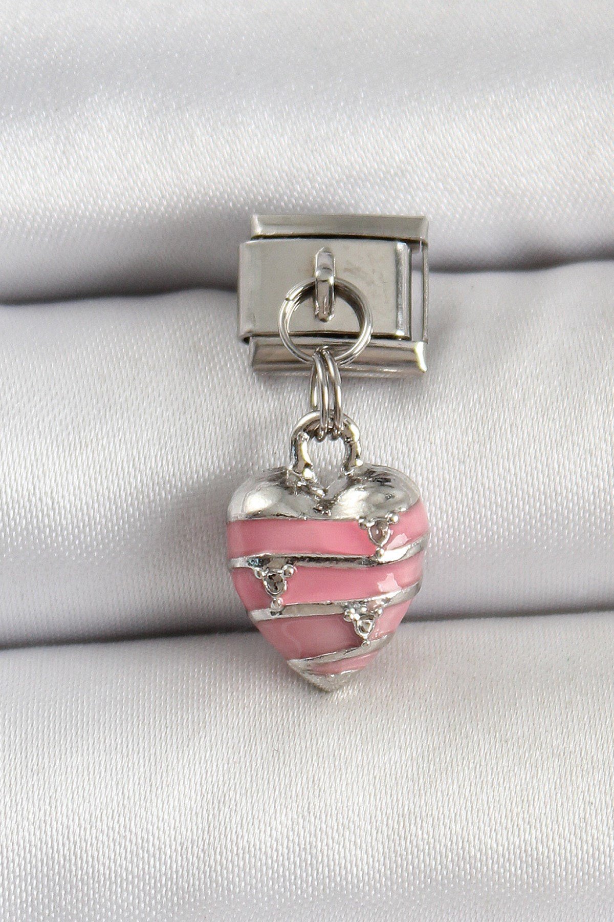 316L Çelik Gümüş Renk Pembe Kalp Model Nomination Charm