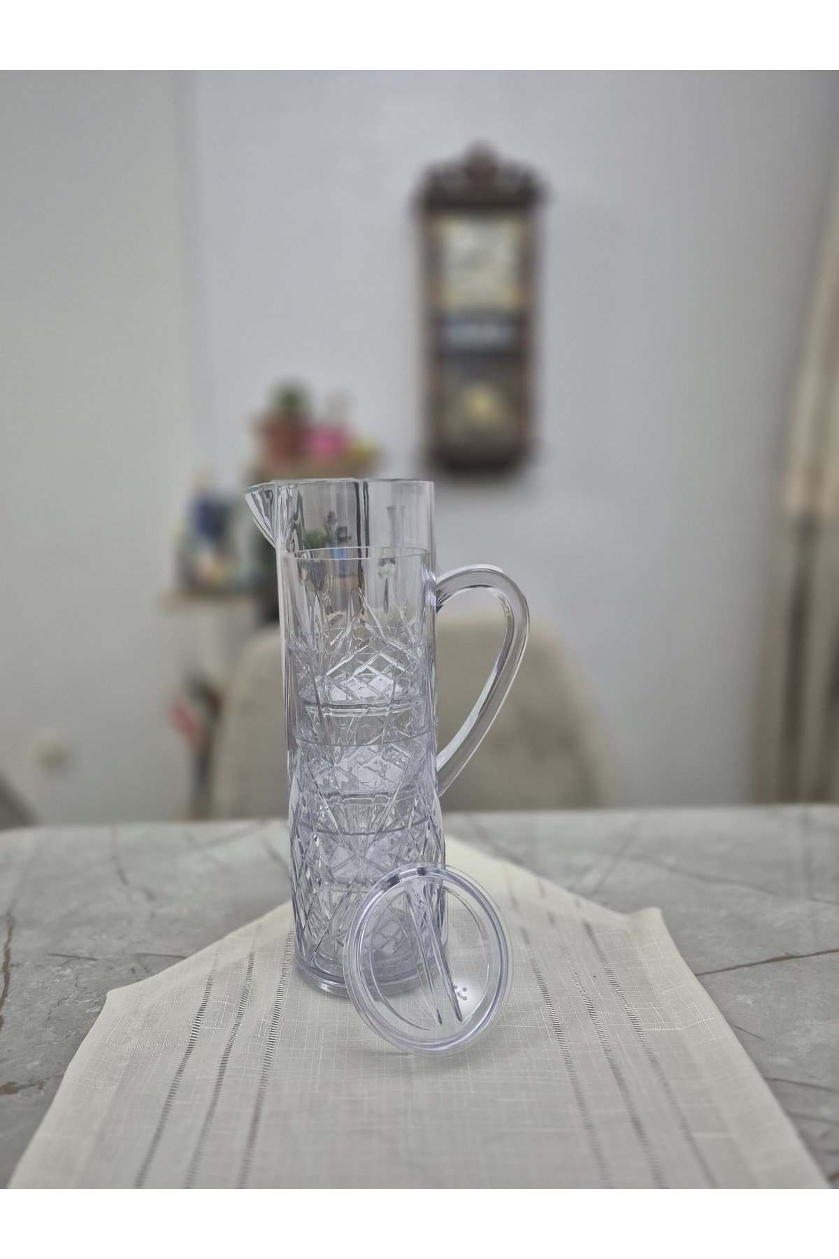 Akrilik 1.5L Sürahi 5 Parça Bardak Takımı • Kırılmaz Buzdolabı Uyumlu Şeffaf Su Meşrubat Seti