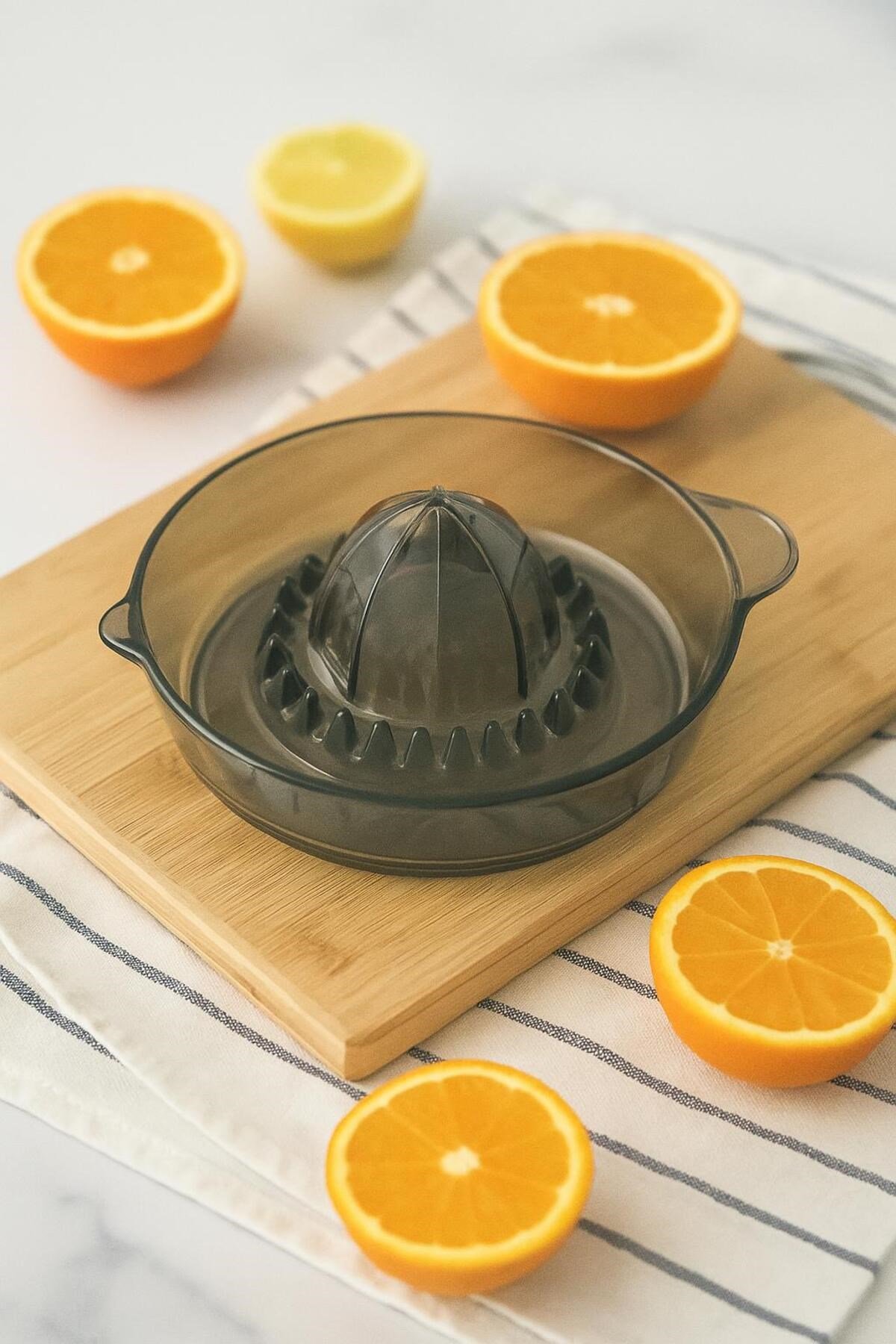 Akrilik Füme Narenciye Limon & Portakal Sıkacağı Pratik Portakal Sıkacağı