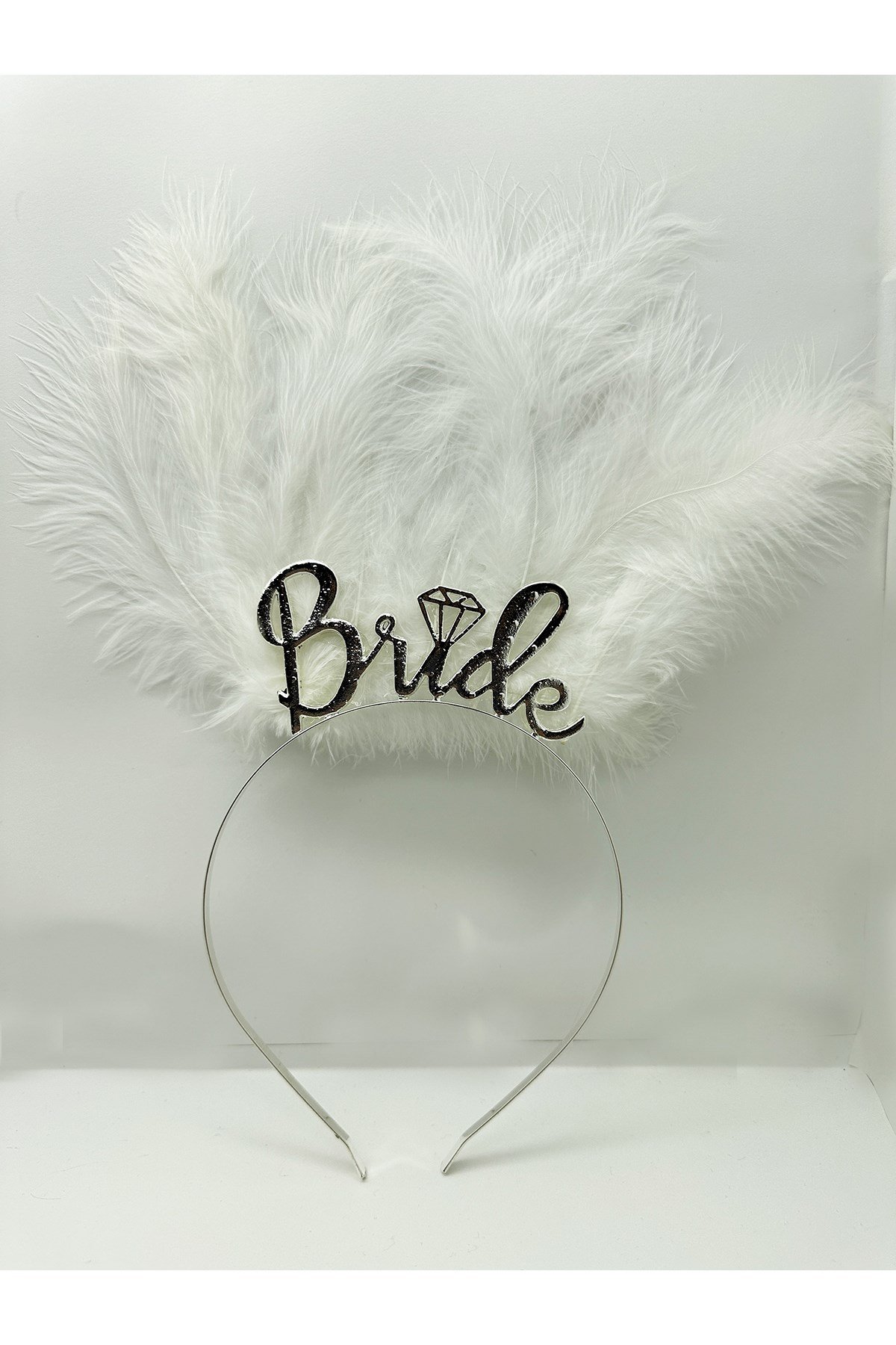 Beyaz Tüylü İthal Gümüş Renk Bride Gelin Tacı 25x20 cm