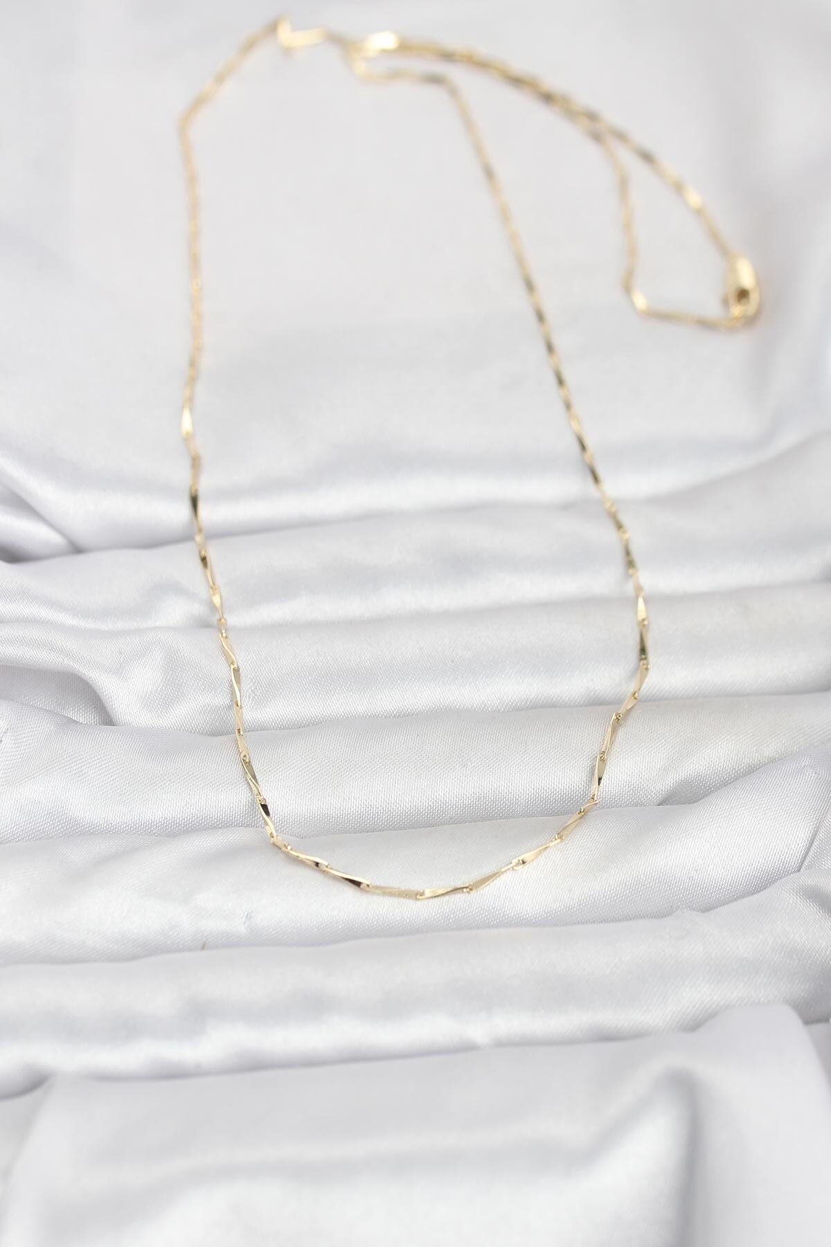 CM 14K Gold Renk Çubuk Kesme Zincir Model 60 cm Kadın Kolye