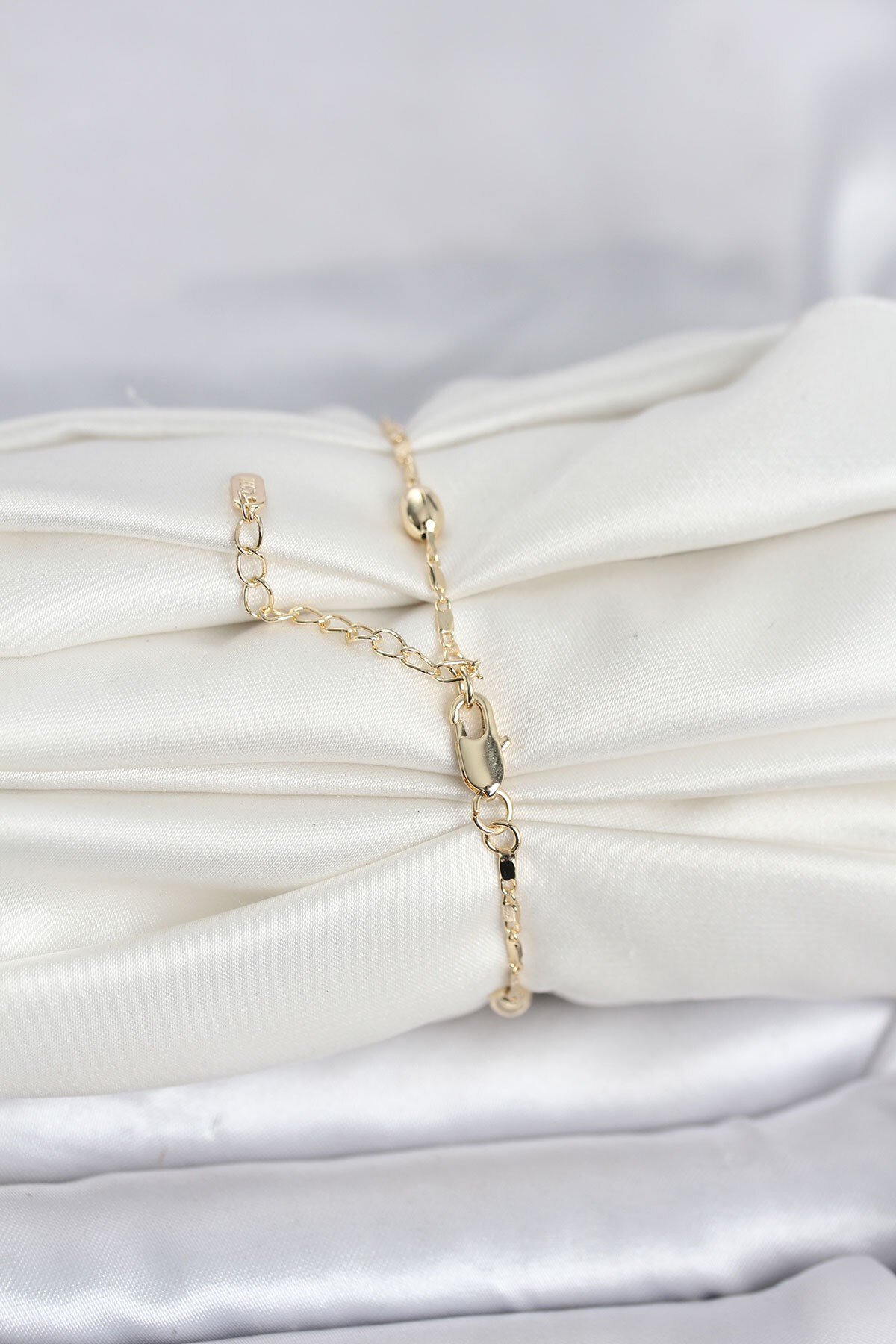 CM 14K Gold Renk Damla Topçuk Model Kadın Bileklik