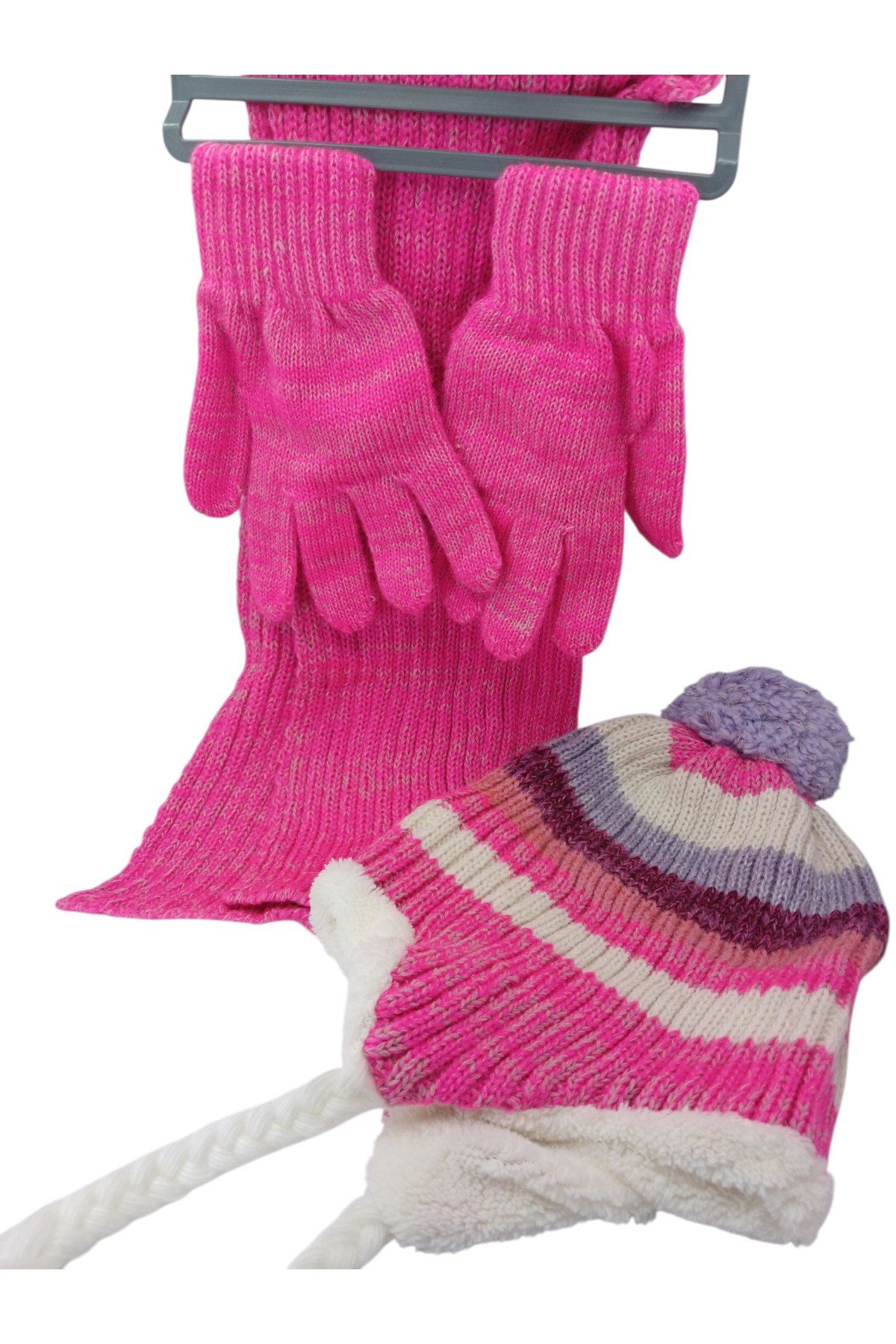 Çocuk Atkı Bere Eldiven 3’lü Set Unisex Garson Ponponlu Kürklü İpli Triko Kışlık Hediyelik