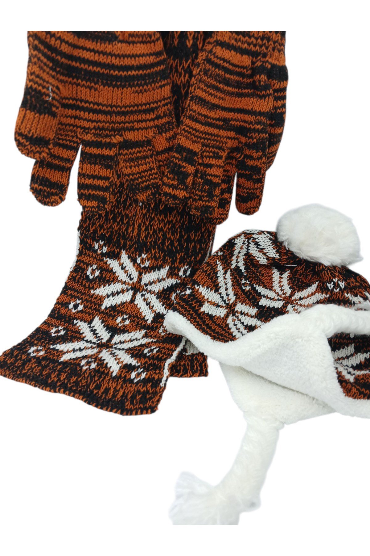 Çocuk Atkı Bere Eldiven 3’lü Set Unisex Garson Ponponlu Kürklü İpli Triko Kışlık Hediyelik