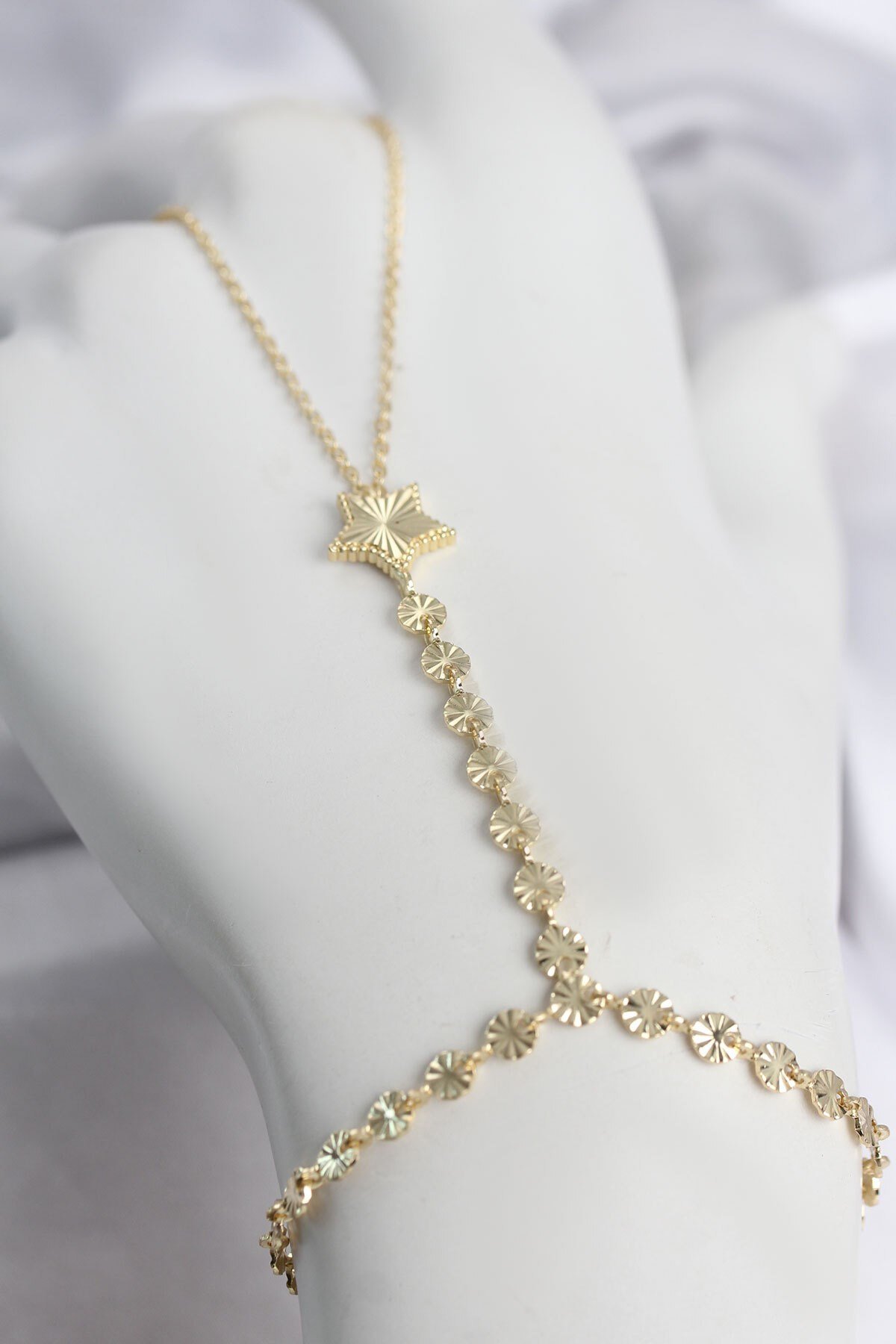 Gold Renk Pirinç Lazerli Yıldız Model Zirkon Taşlı Şahmeran