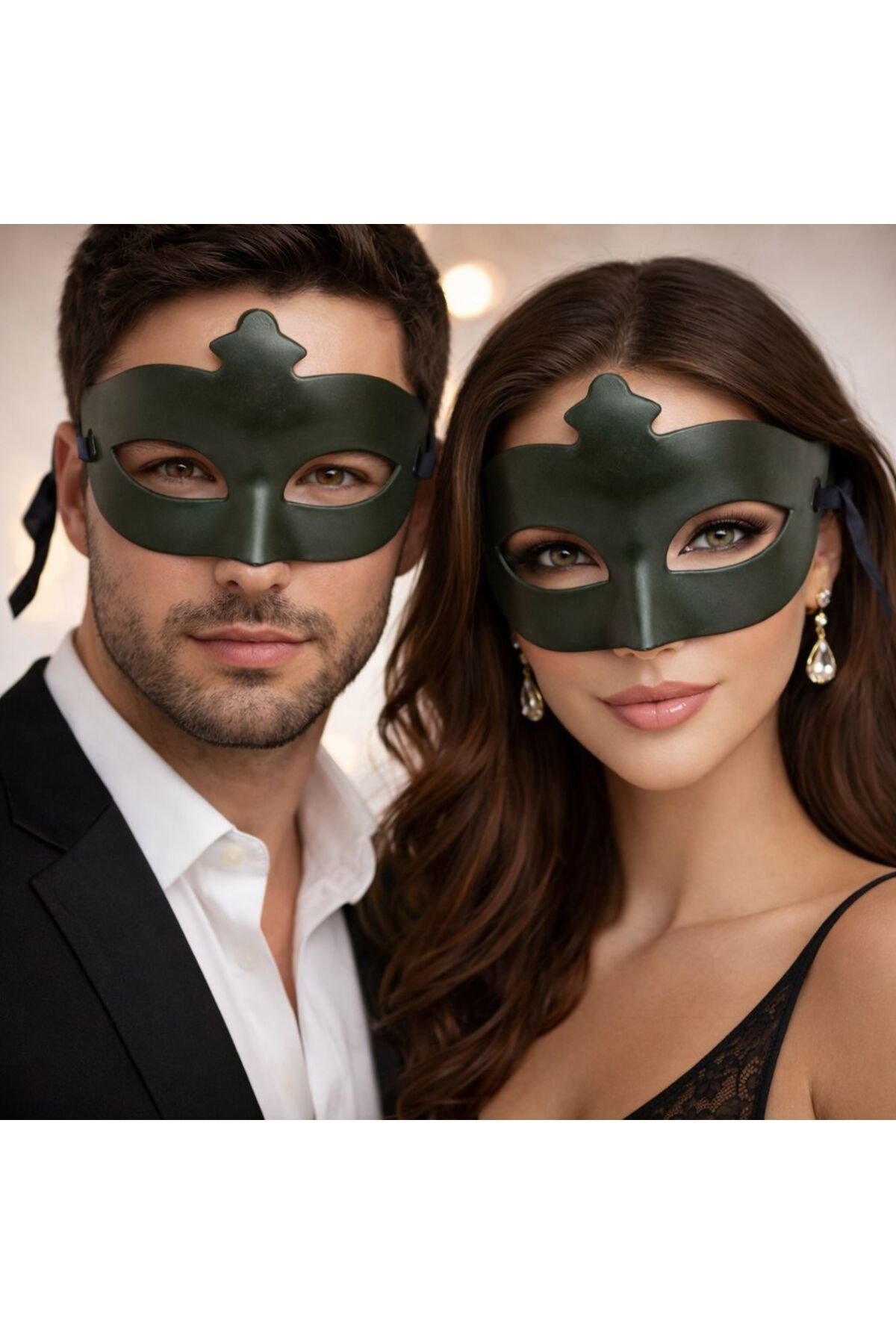 Haki Yeşil Gizemli Masquerade Maskesi