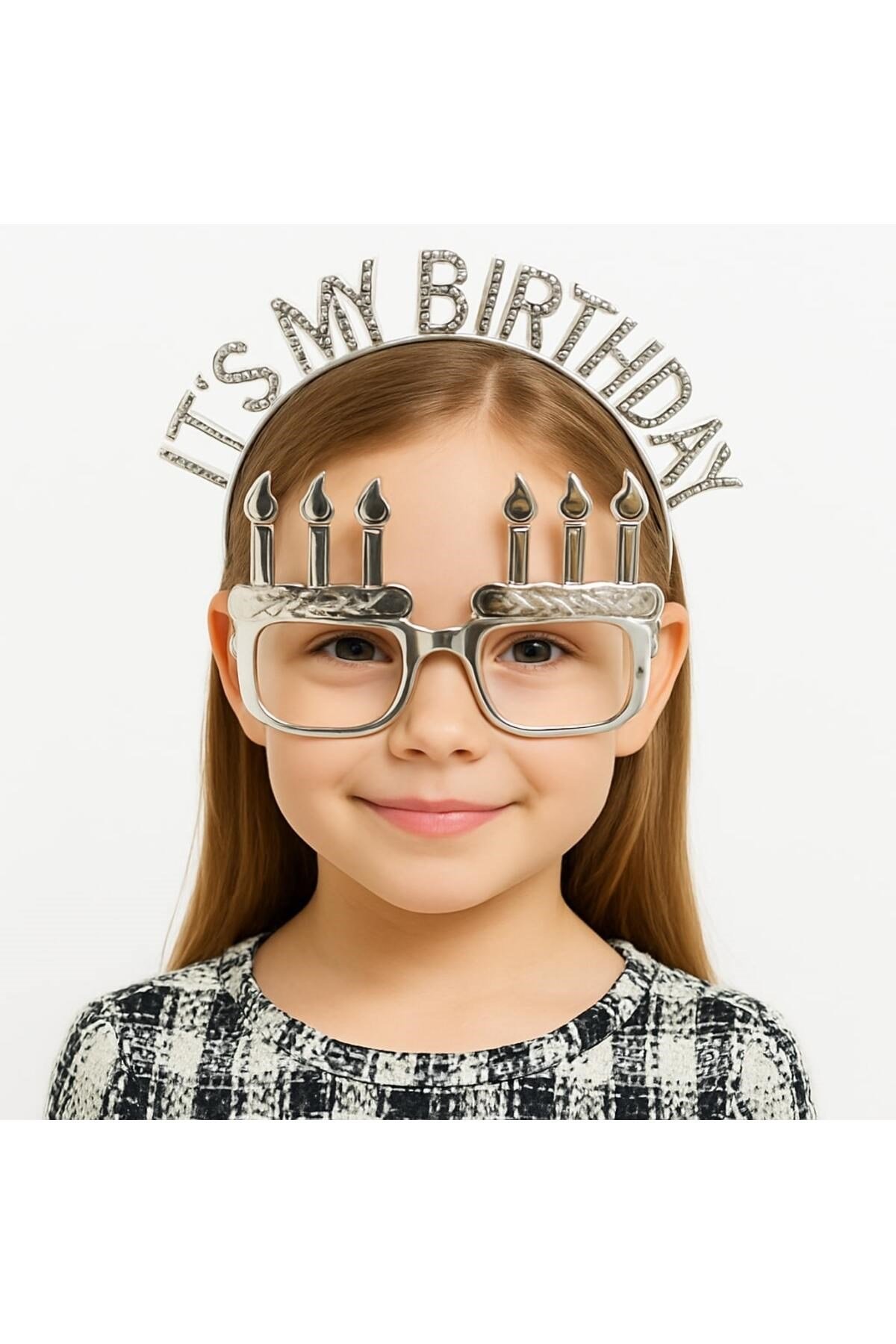 İt's My Birthday Yazılı Taç ve Mum Şekilli Gözlük Seti Gümüş Renk