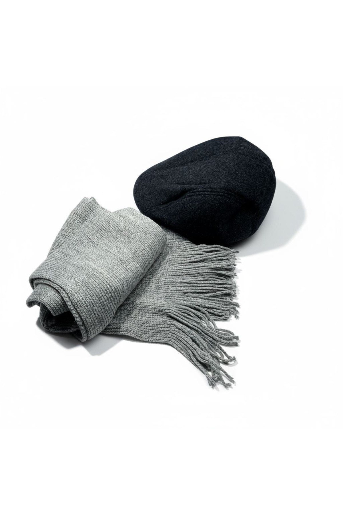 Kasket Şapka ve Triko Atkı 2’li Kışlık Set | Unisex Kulak Korumalı Sıcak Tutucu Örgü Takım
