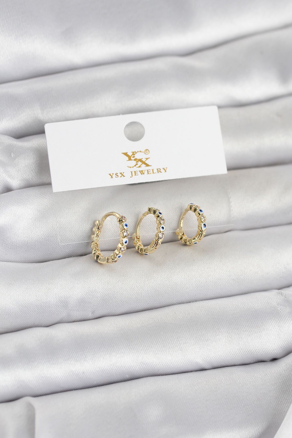 Pirinç Gold Renk Nazarlı Model 3'lü Kadın Küpe
