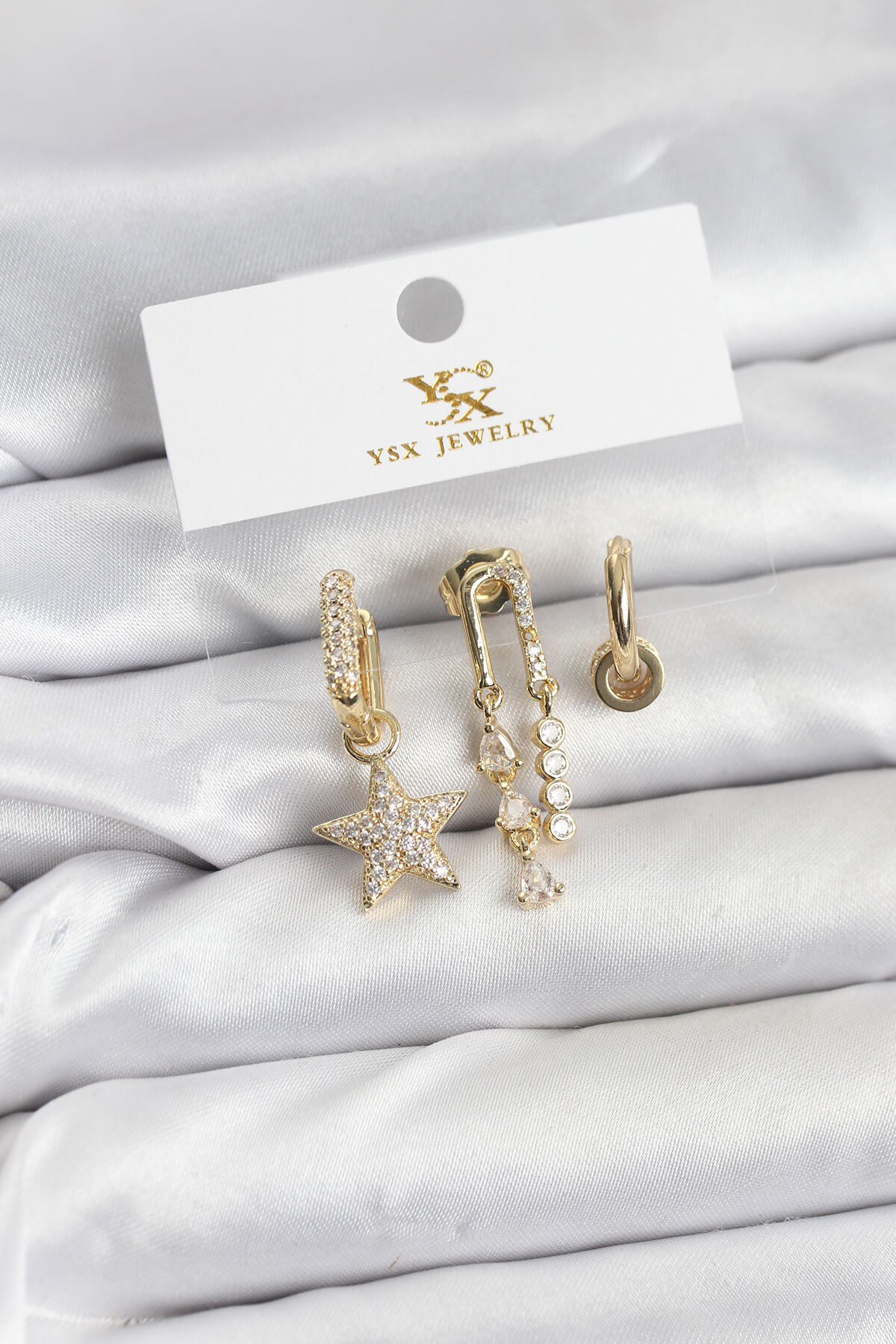 Pirinç Gold Renk Zirkon Taşlı Yıldız Vintage Model YSX Trio Küpe Seti