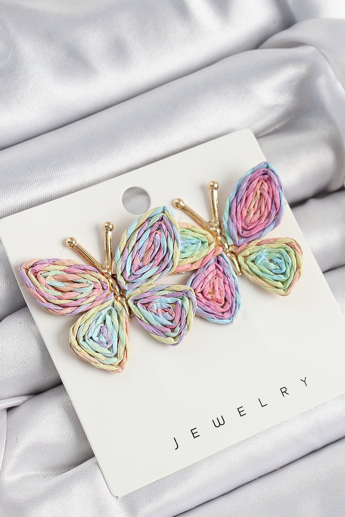 Pirinç Rainbow Kelebek Model Gold Renk Kadın Hasır Küpe