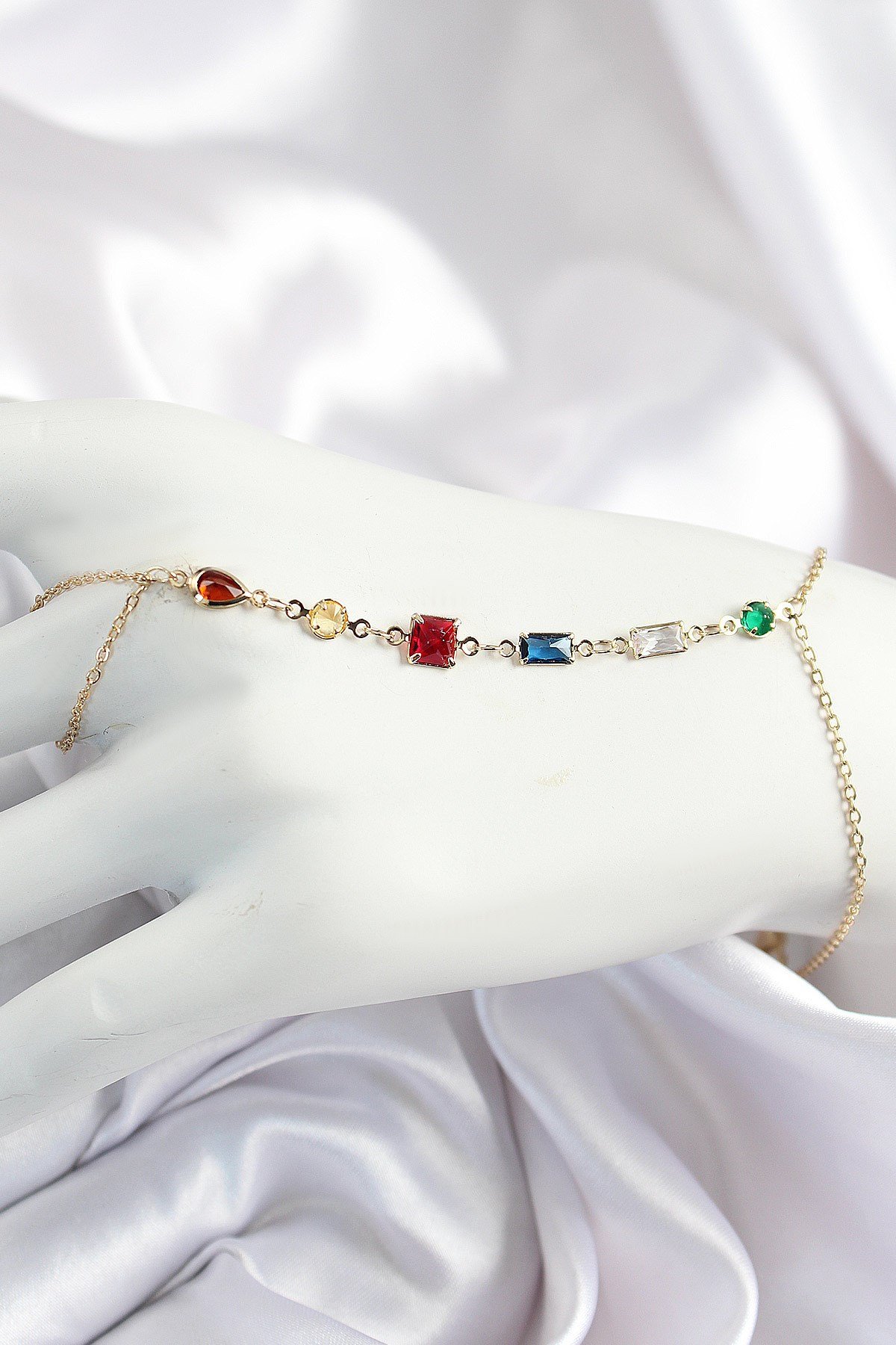 Pirinç Renkli Zirkon Taşlı Y Model Gold Renk Kadın Şahmeran