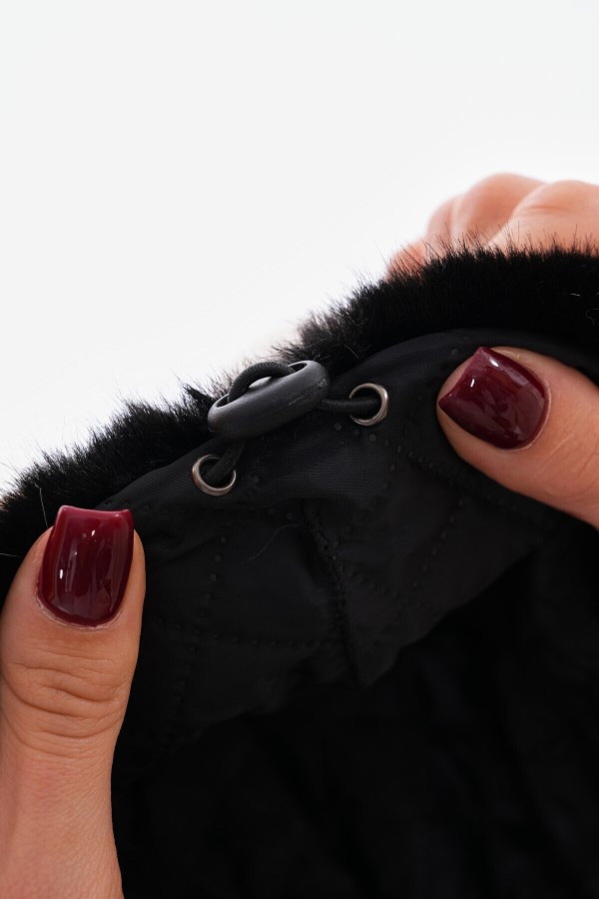 Suyutti Lüks Unisex Siyah Kürk Siperli Şapka - Ayıcık Kulaklı Peluş Beyzbol Kep