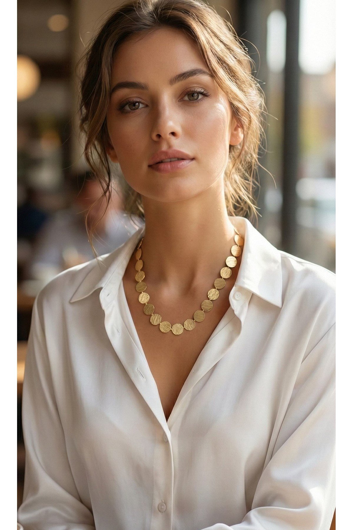 Yuvarlak Plaka Model Gold Renk Kadın Kolye