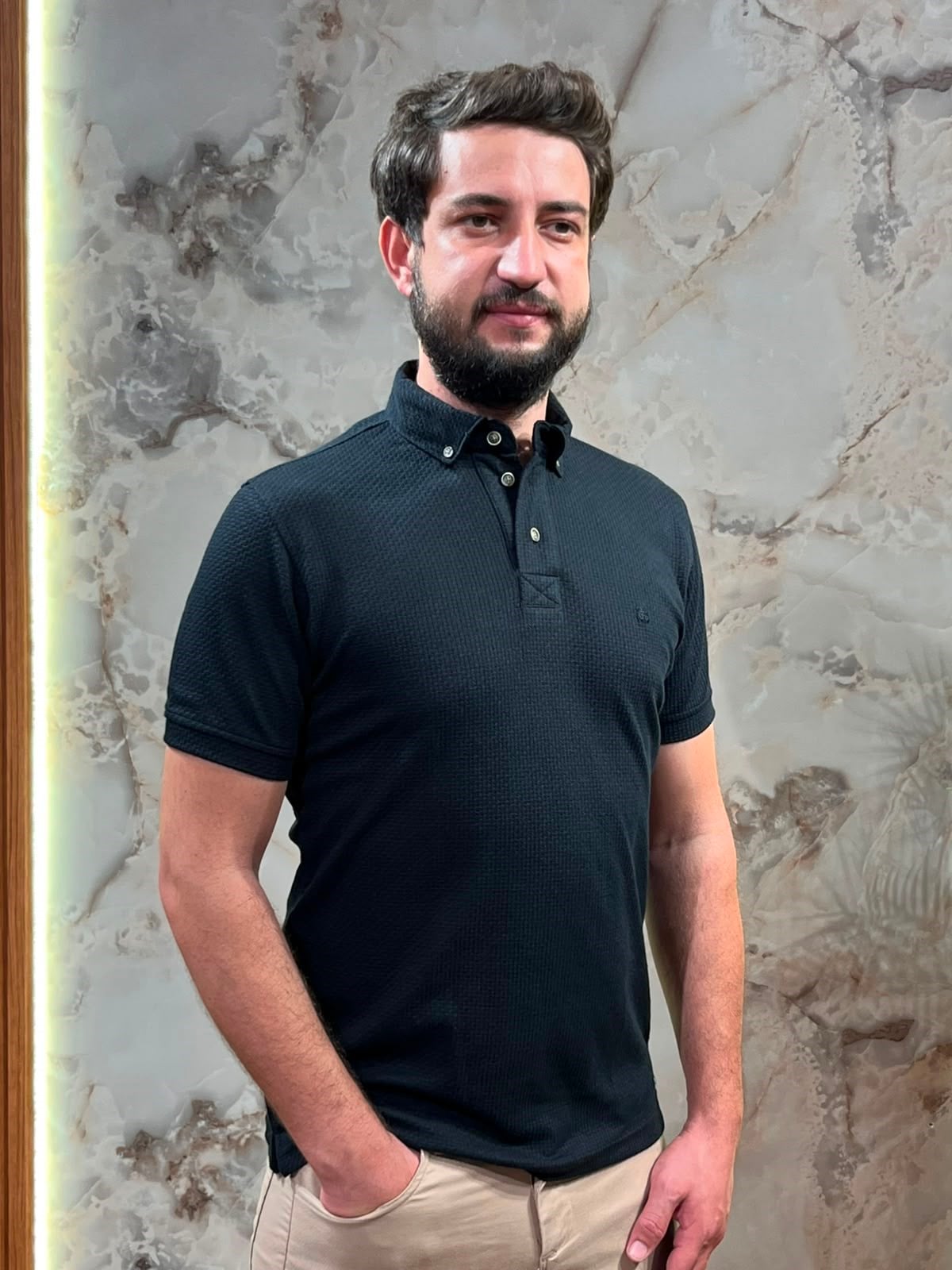 ERKEK DOKULU POLO YAKA TİŞÖRT SLİM FİT KISA KOLLU SİYAH