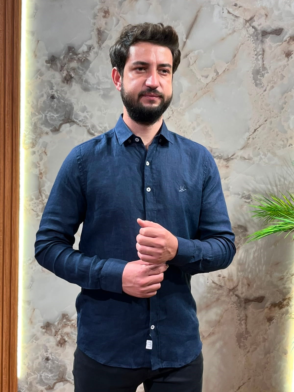 ERKEK HAM KETEN GÖMLEK LACİVERT SLİM FİT UZUN KOLLU YAZLIK GÖMLEK