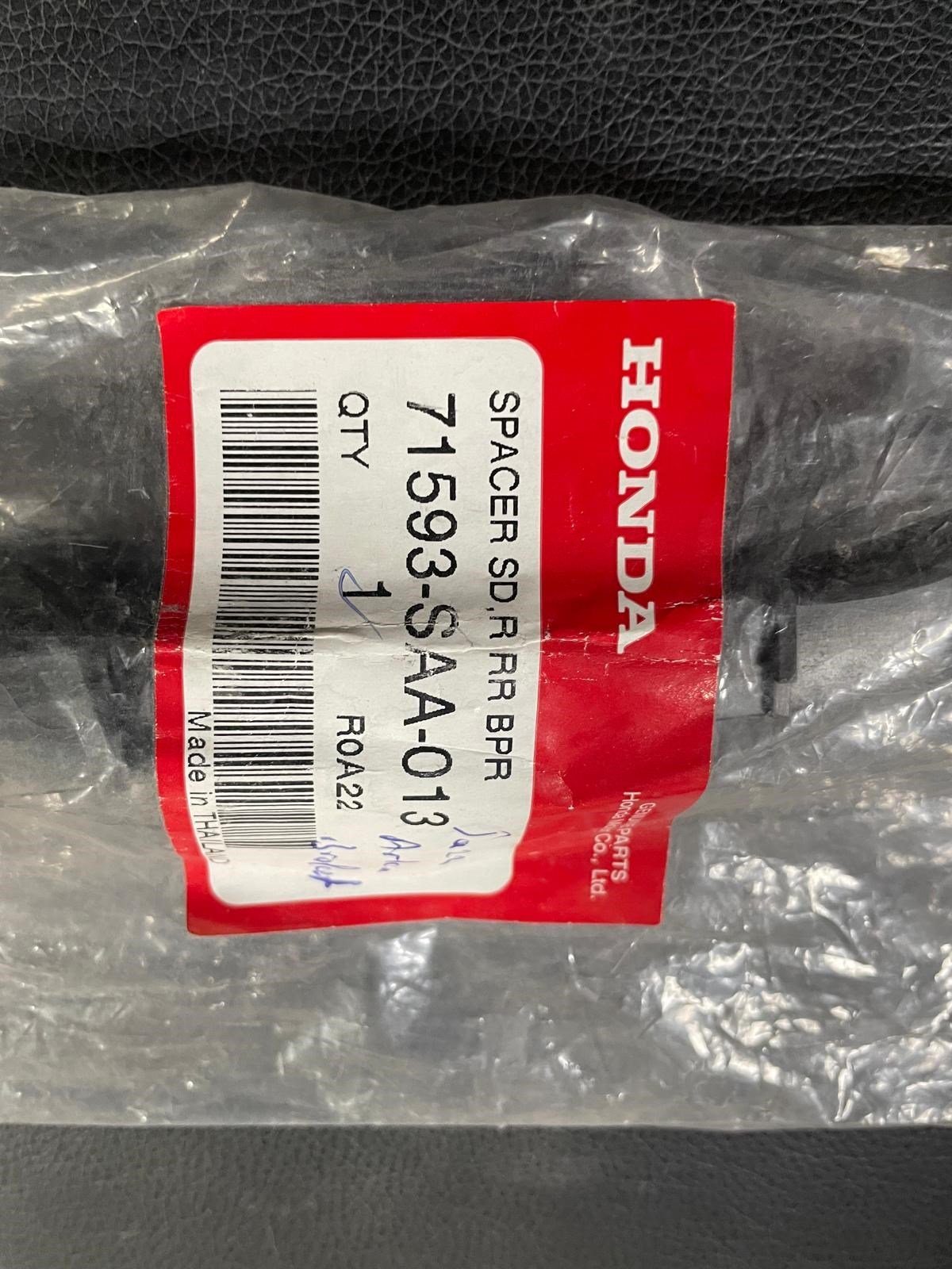HONDA JAZZ SAĞ2003 - 2008 ARKA TAMPON BRAKET ORJ 71593SAA013