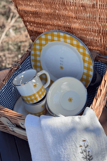 Glampout Picnic Emaye Tabak Sarı Ekose 25 cm 1046