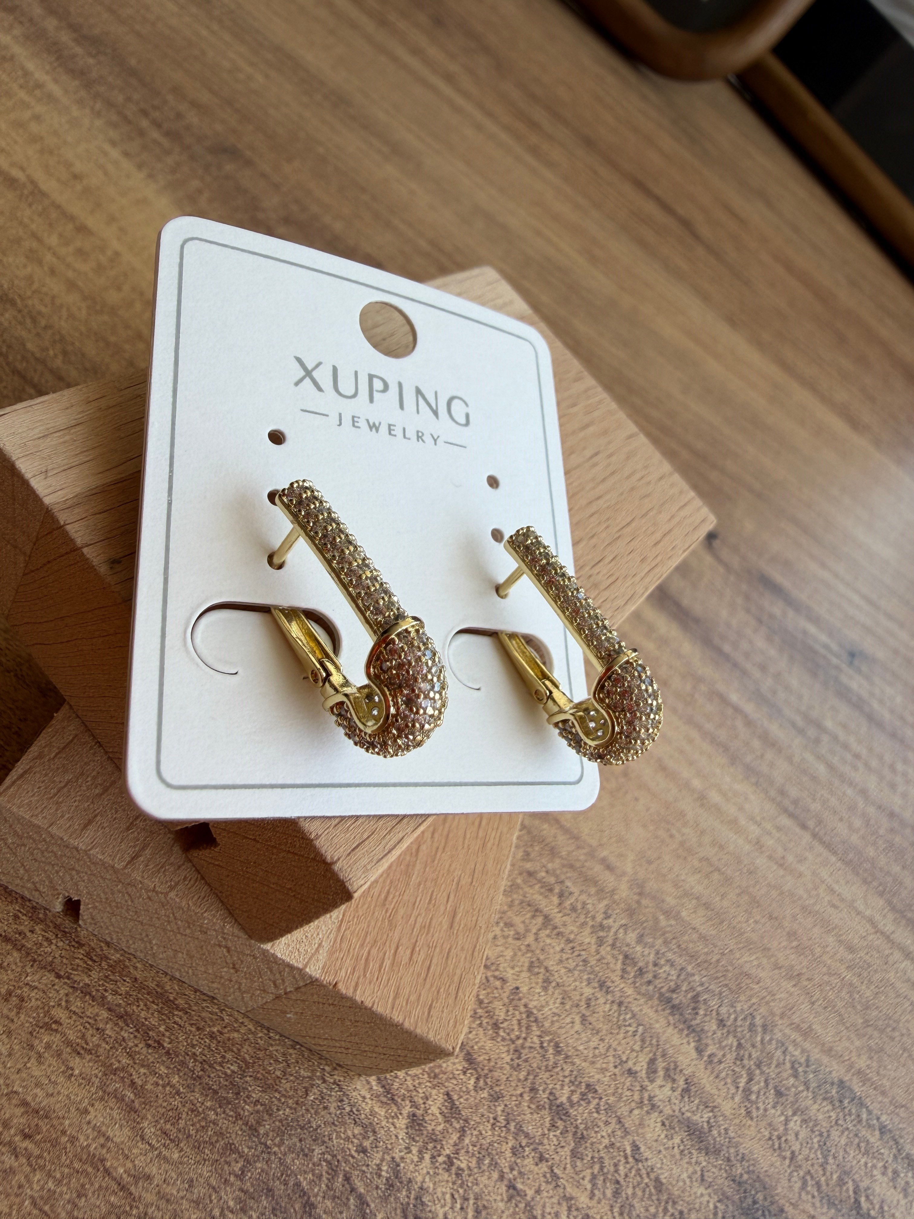 Xuping Jewelry Gold Zirkon Taşlı Geometrik Kadın Küpe | Modern Tasarım