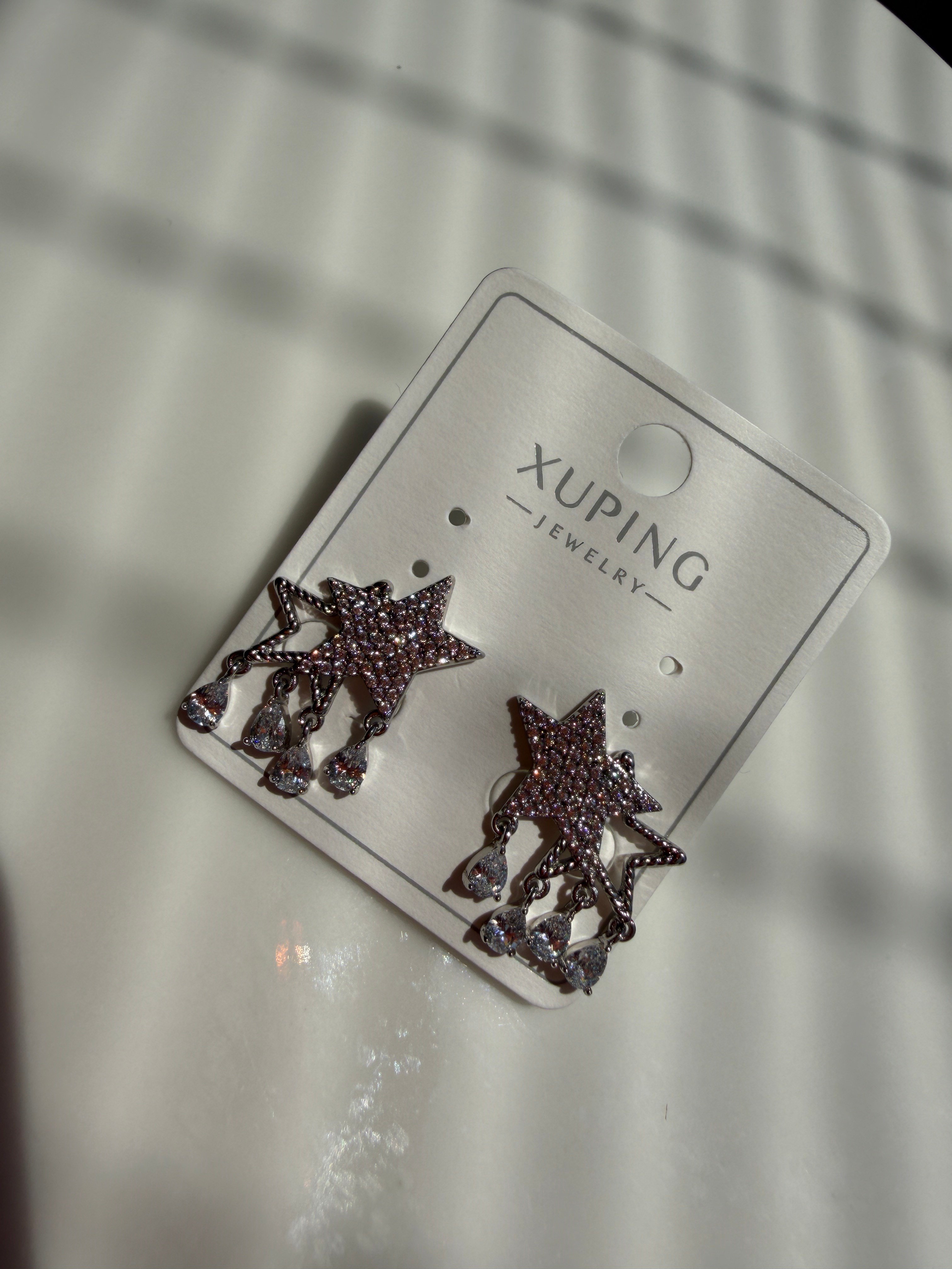 Xuping Jewelry Zirkon Taşlı Yıldız Figürlü Sallantılı Silver Kadın Küpe