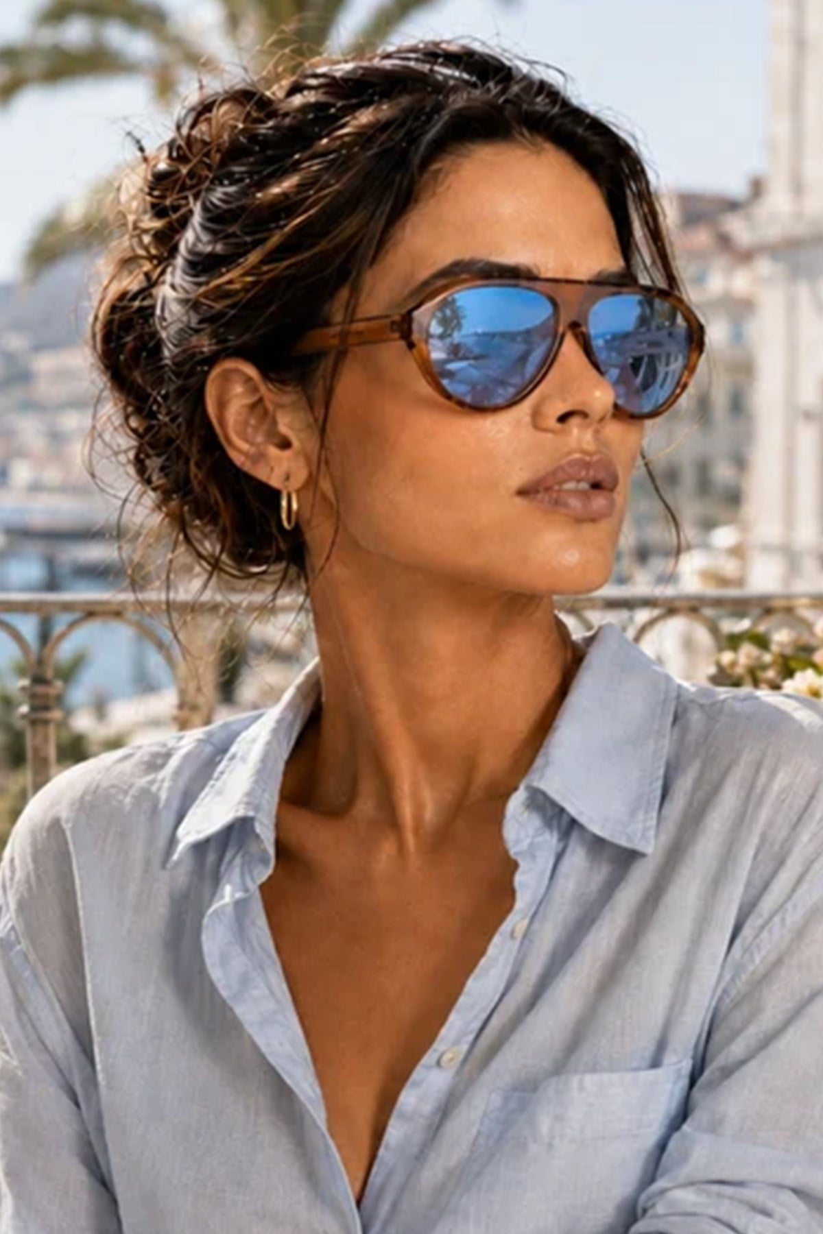 MIRAGE Aviator Güneş Gözlüğü – Amber Çerçeve ve Mavi Aynalı Lens