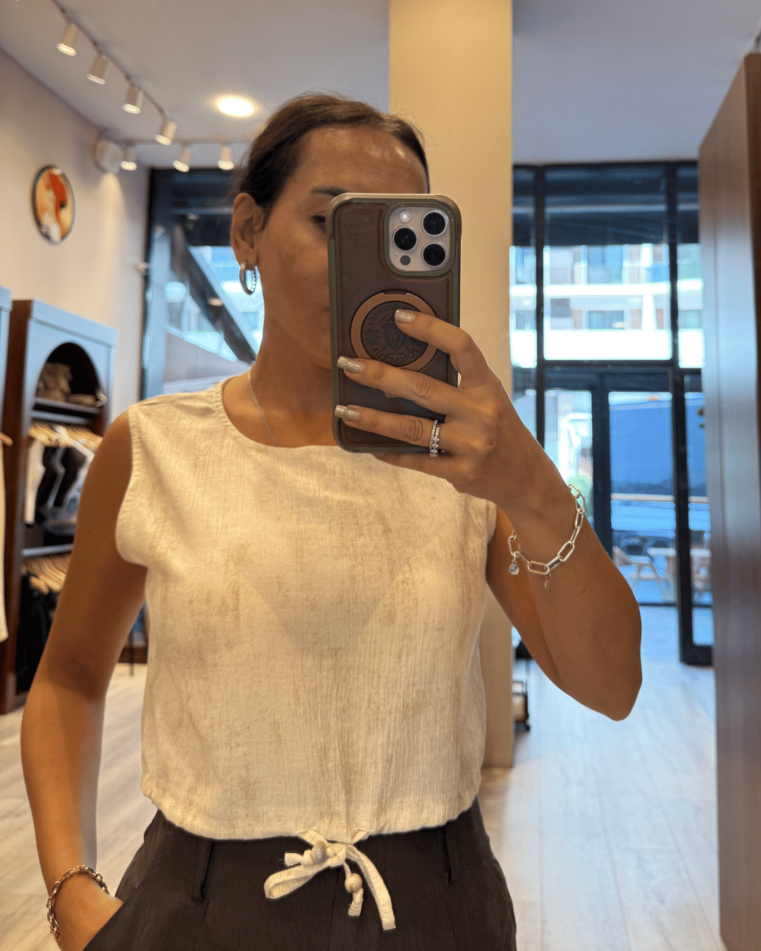 25YBLZ00468 QUZU BONCUK DETAYLI BLUZ