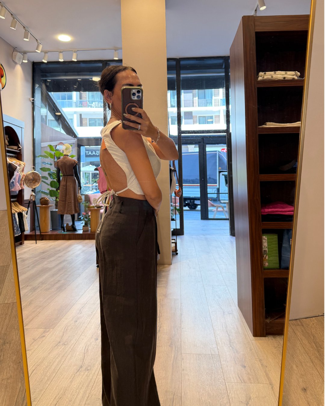 26YBLZ02148 QUZU BONCUK DETAYLI BLUZ