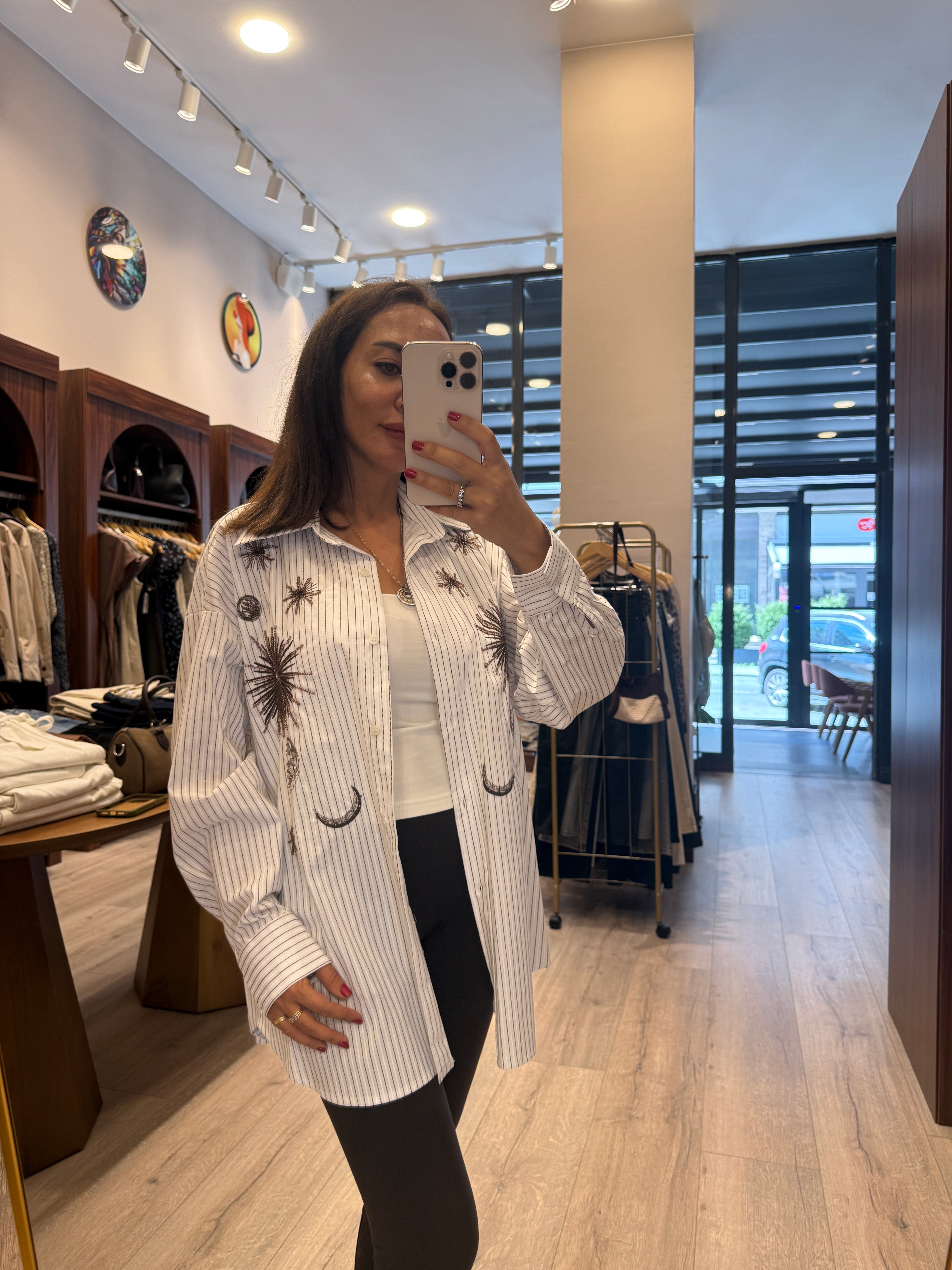 İşlemeli Oversize Uzun Kollu Gömlek