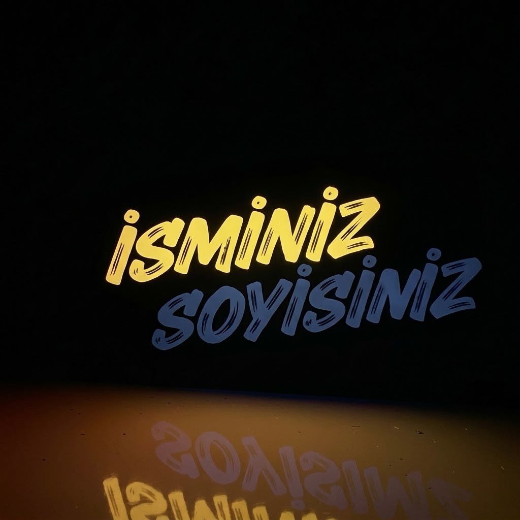 Sarı Lacivert İsimli Lightbox