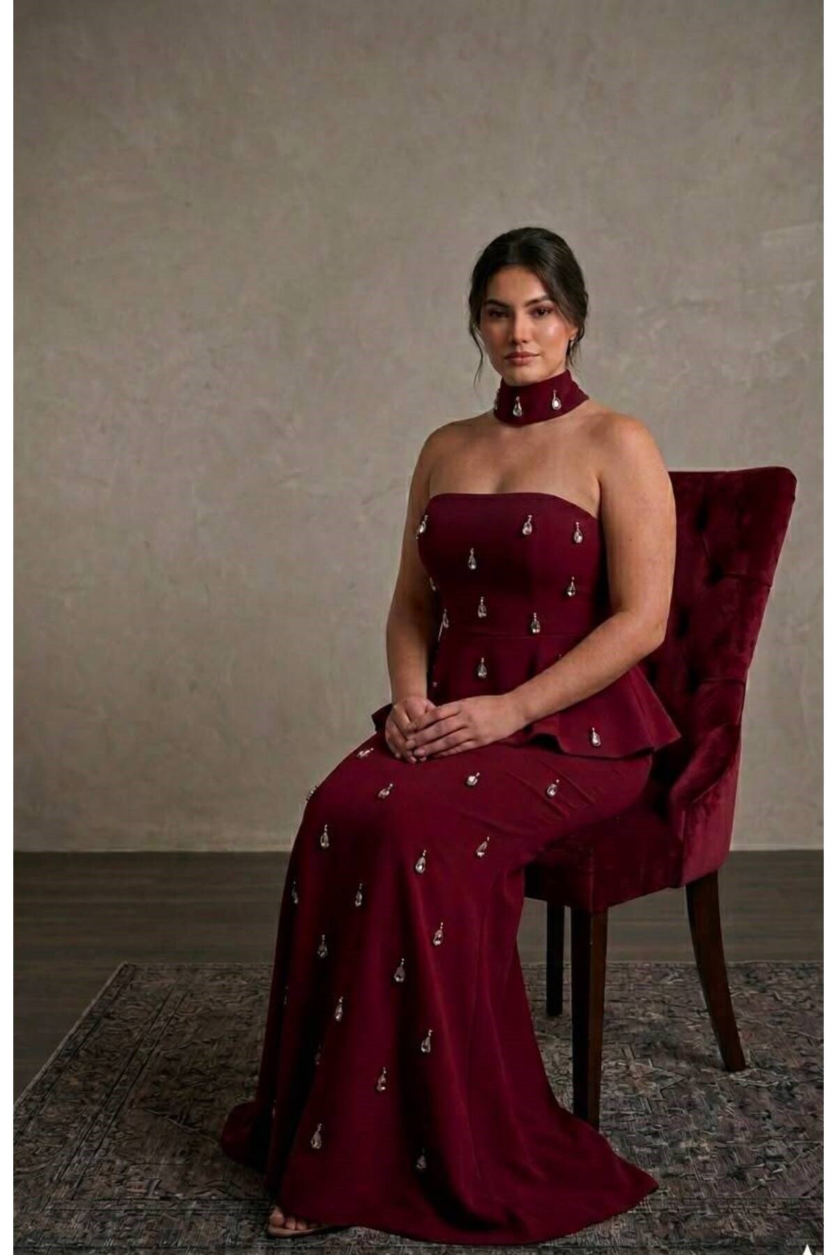 Bordo Büyük Beden Straplez Yaka Taş İşlemeli Peplum Abiye - Nikah ve Nişan Elbisesi