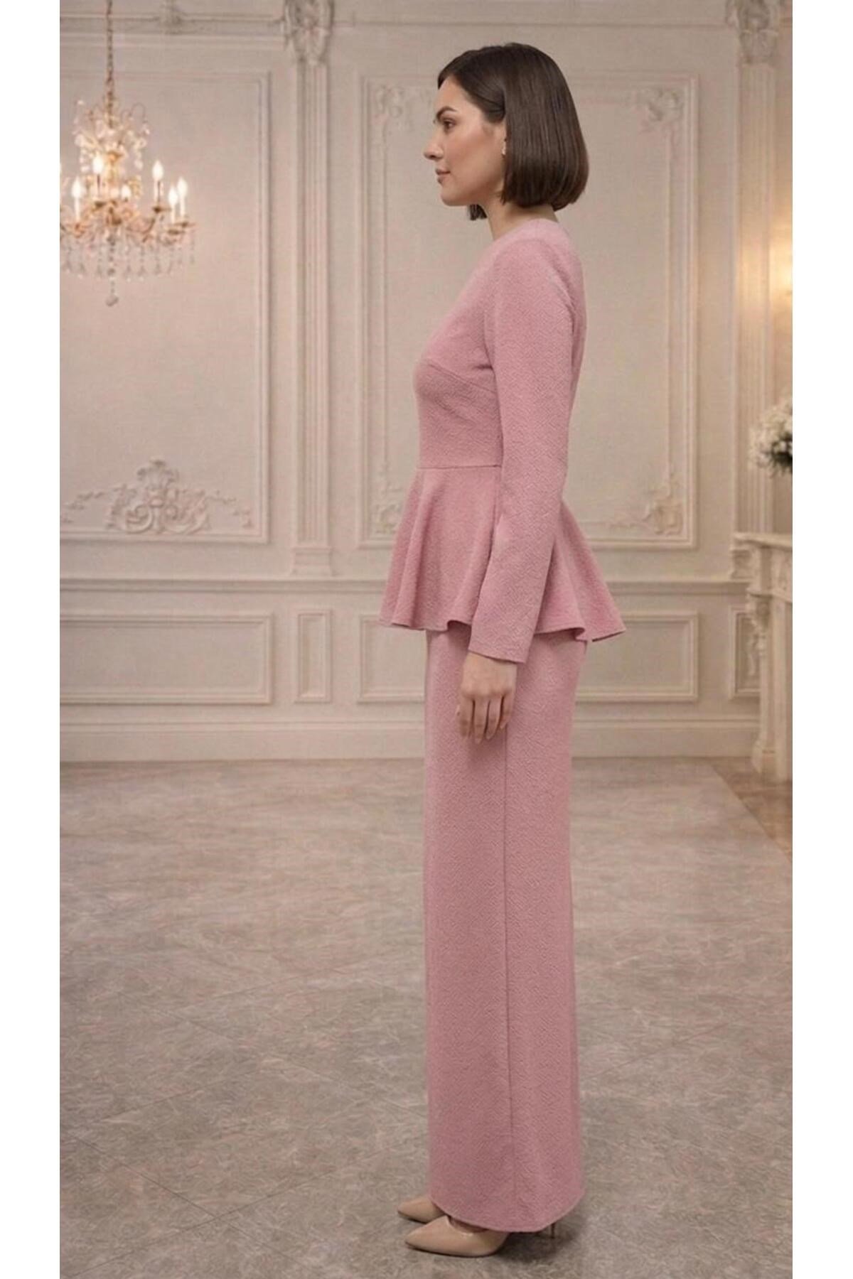 İthal Krep Kumaş,Peplum Kesim Tesettür Abiye Elbise – Pudra / Lacivert / Bordo