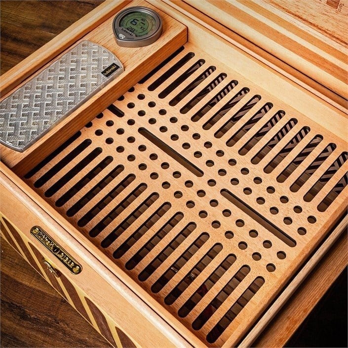 Lubinski Limited Edt. King Edward Özel Seri Puro Kutusu Humidor 150s