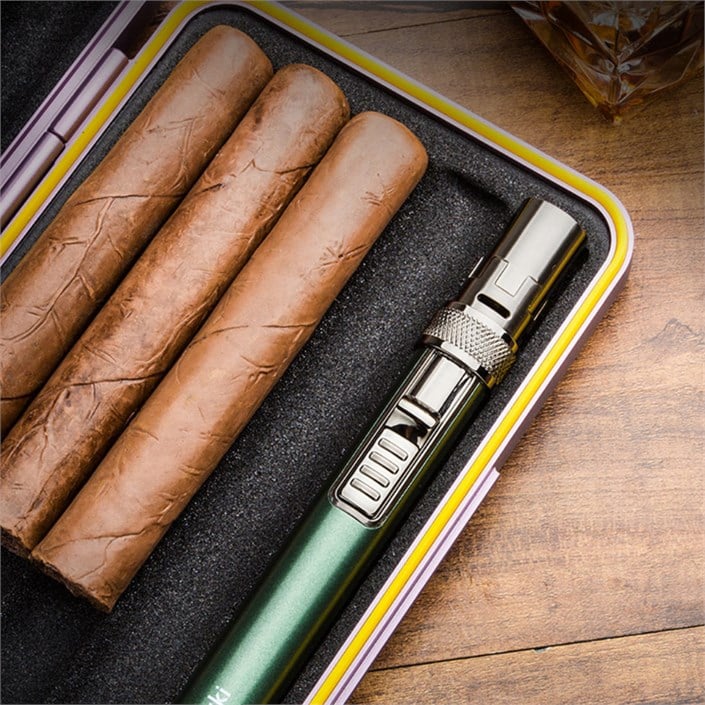 Lubinski Yeni Seri Slim Tek Torch Delicili Ve İğneli Puro Çakmağı Yeşil