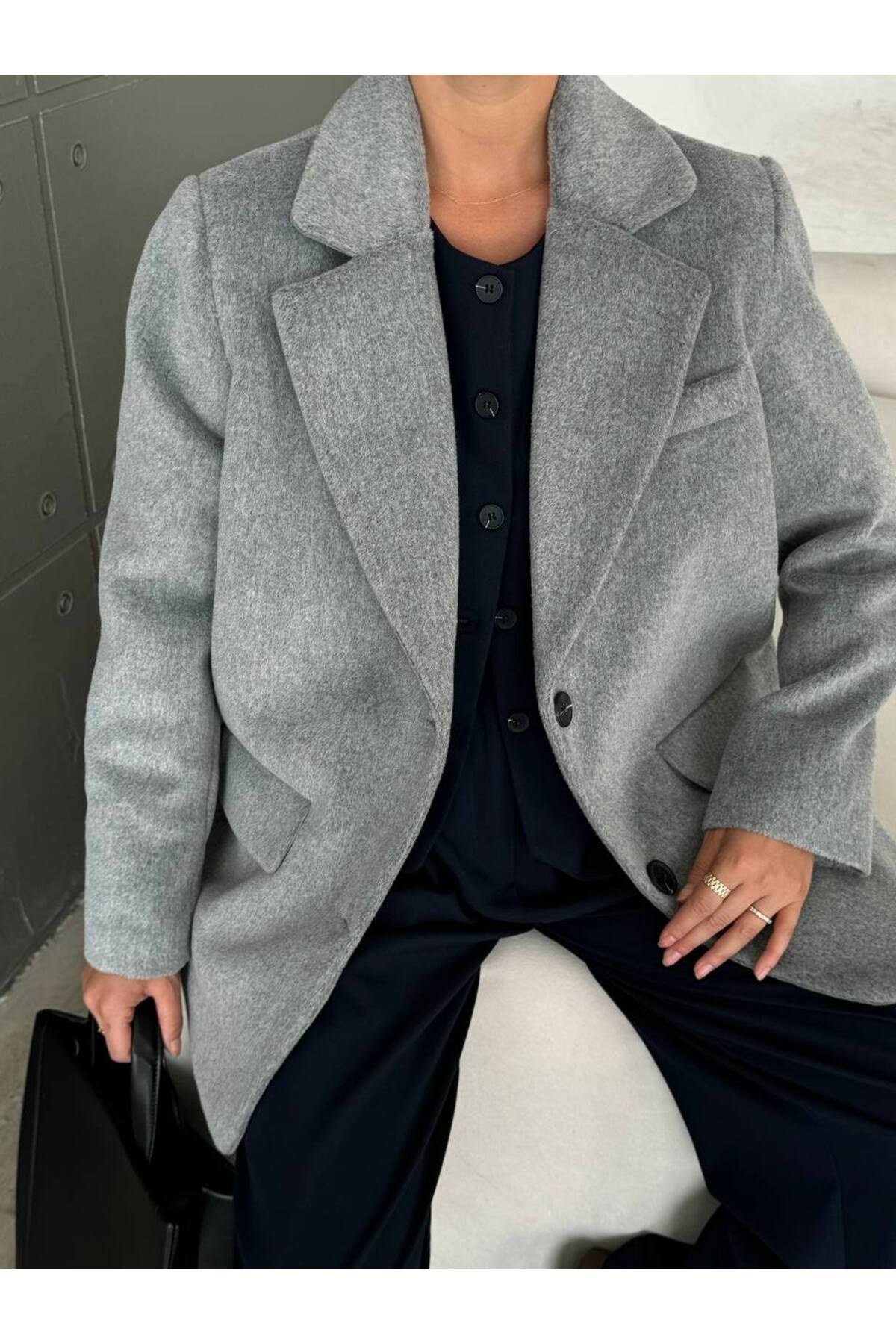 Kadın Gri Cep Detaylı Oversize Blazer Ceket