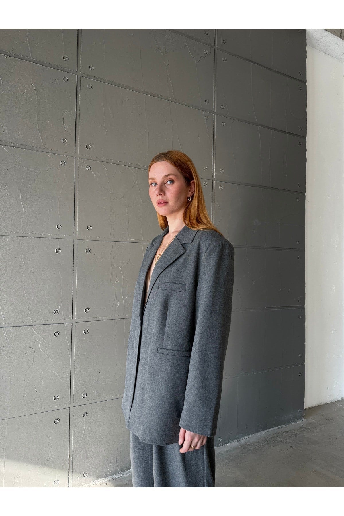 Kadın Gri Çift Düğme Detaylı Ekstra Oversize Blazer Ceket
