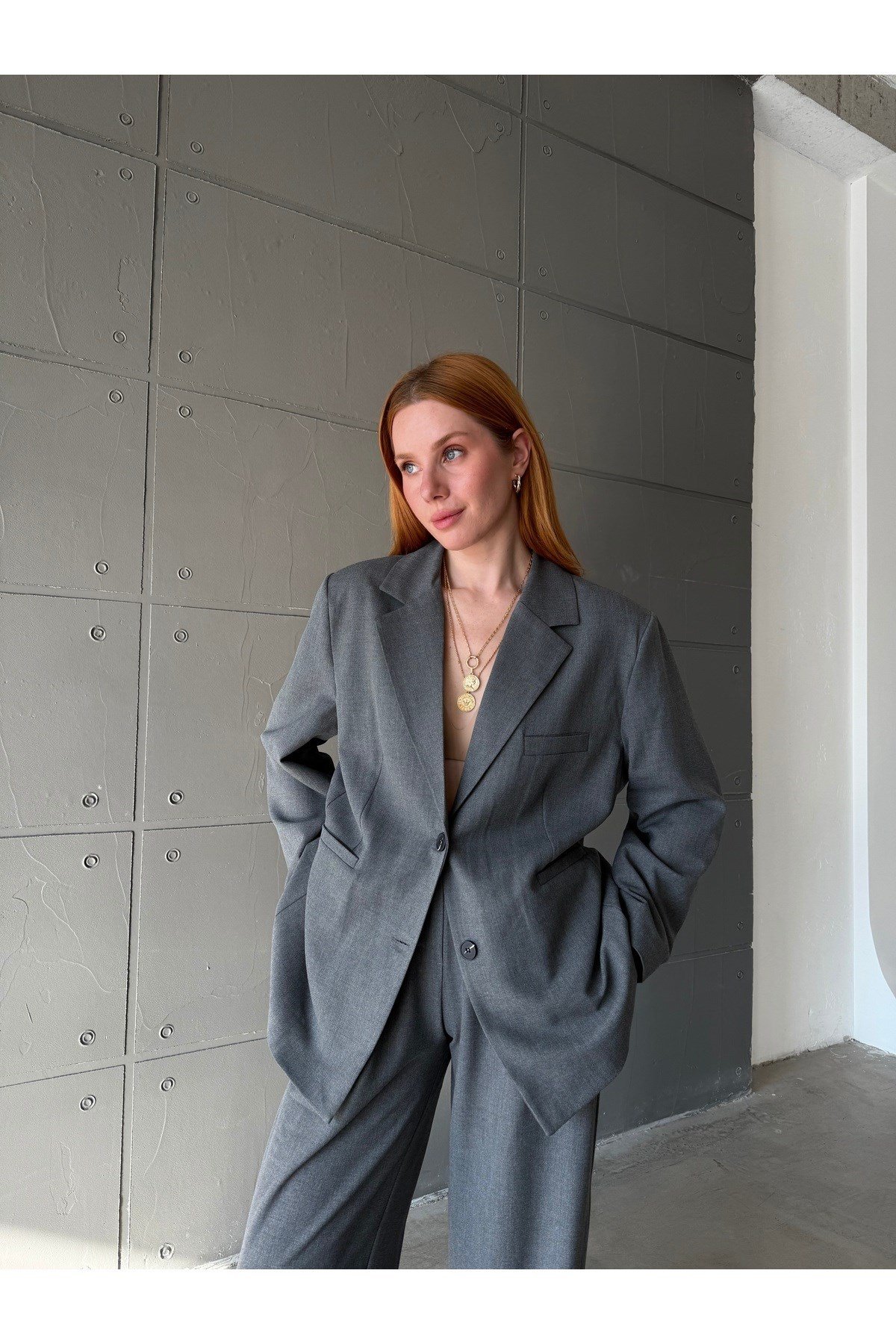 Kadın Gri Çift Düğme Detaylı Ekstra Oversize Blazer Ceket