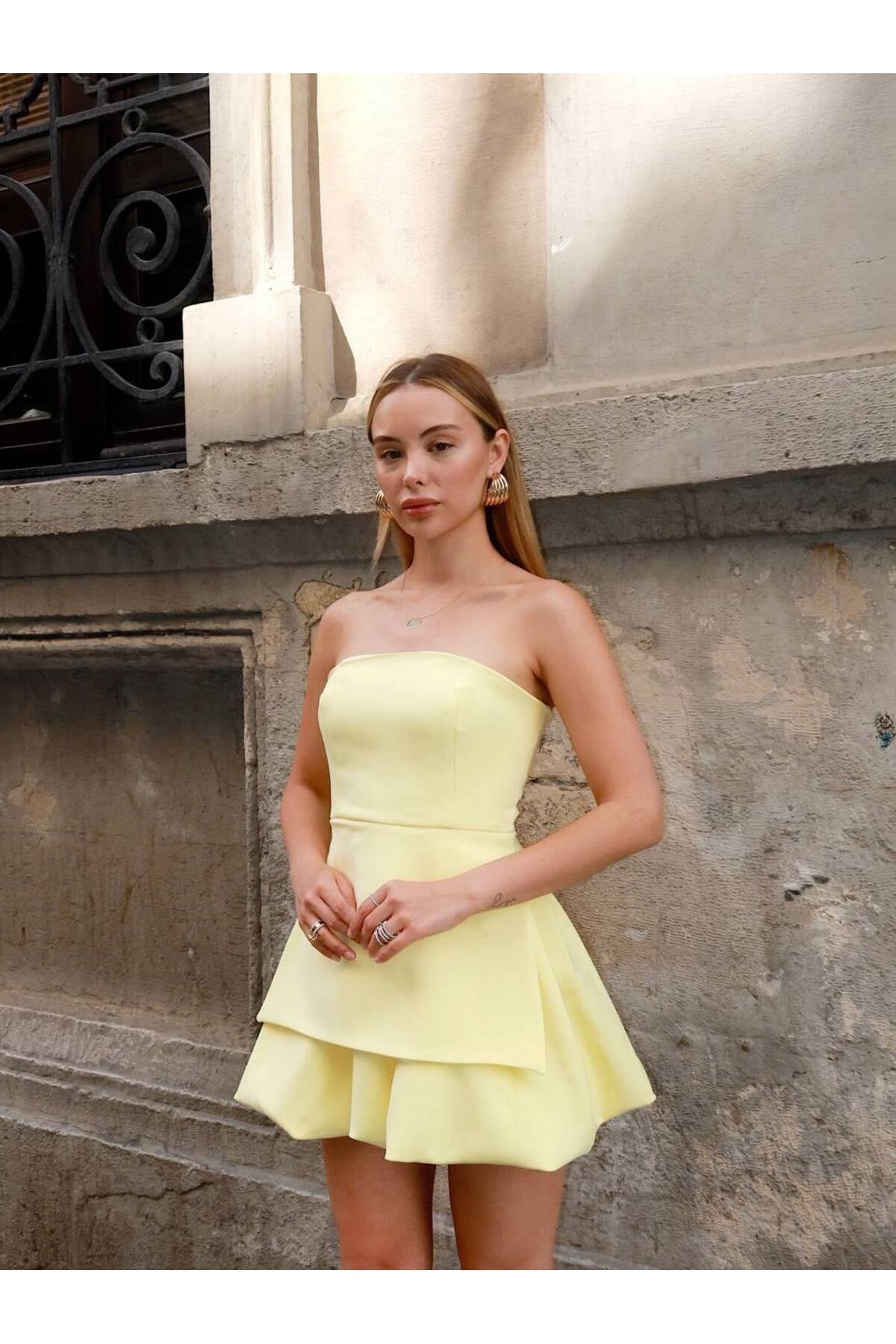 Kadın Sarı Altı Balon Detaylı Straplez Mini Elbise