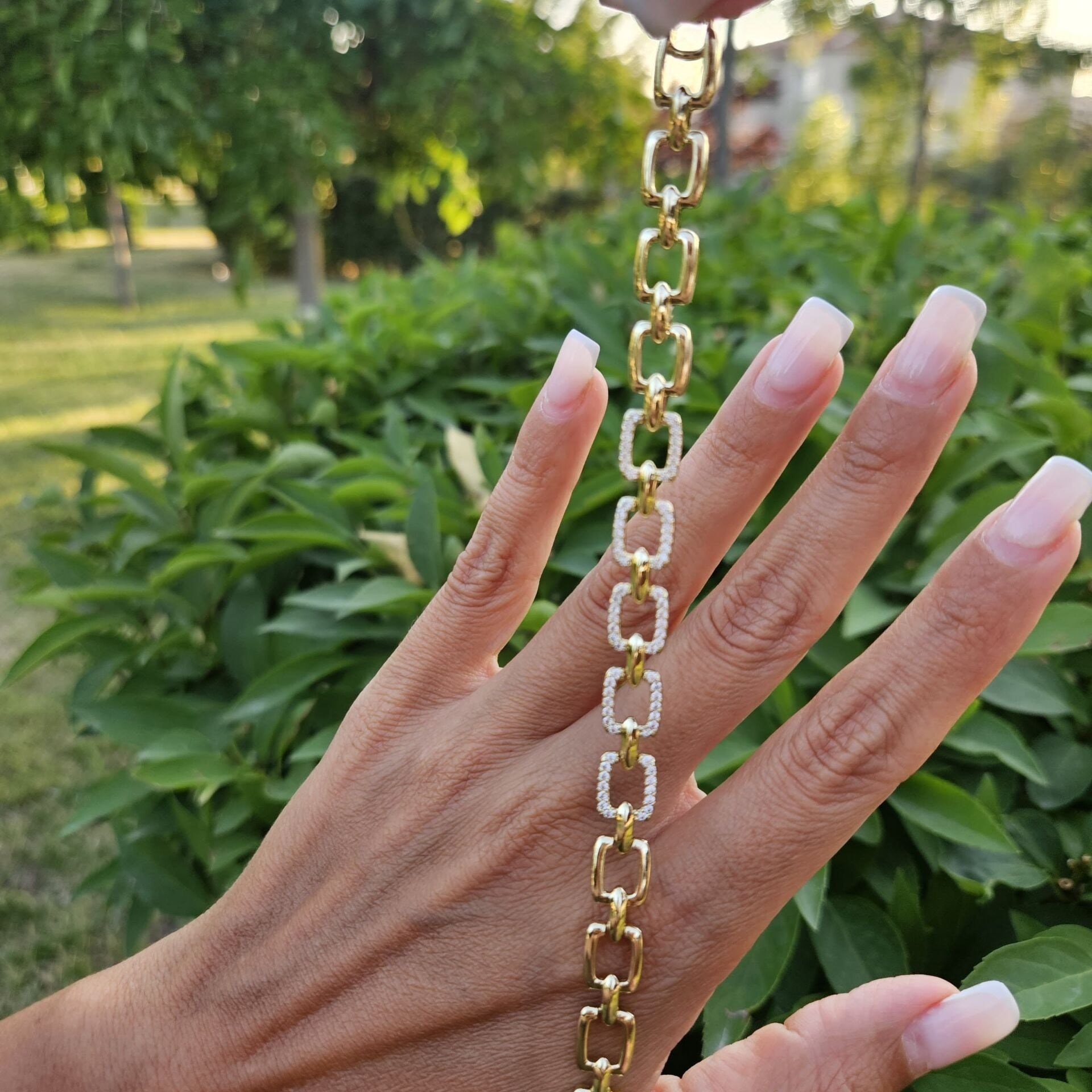 Kare Model Zirkon Taşlı Xuping Bileklik Gold