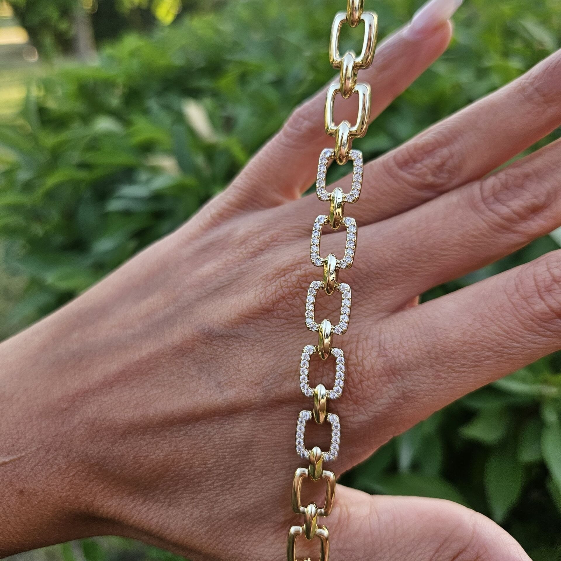 Kare Model Zirkon Taşlı Xuping Bileklik Gold