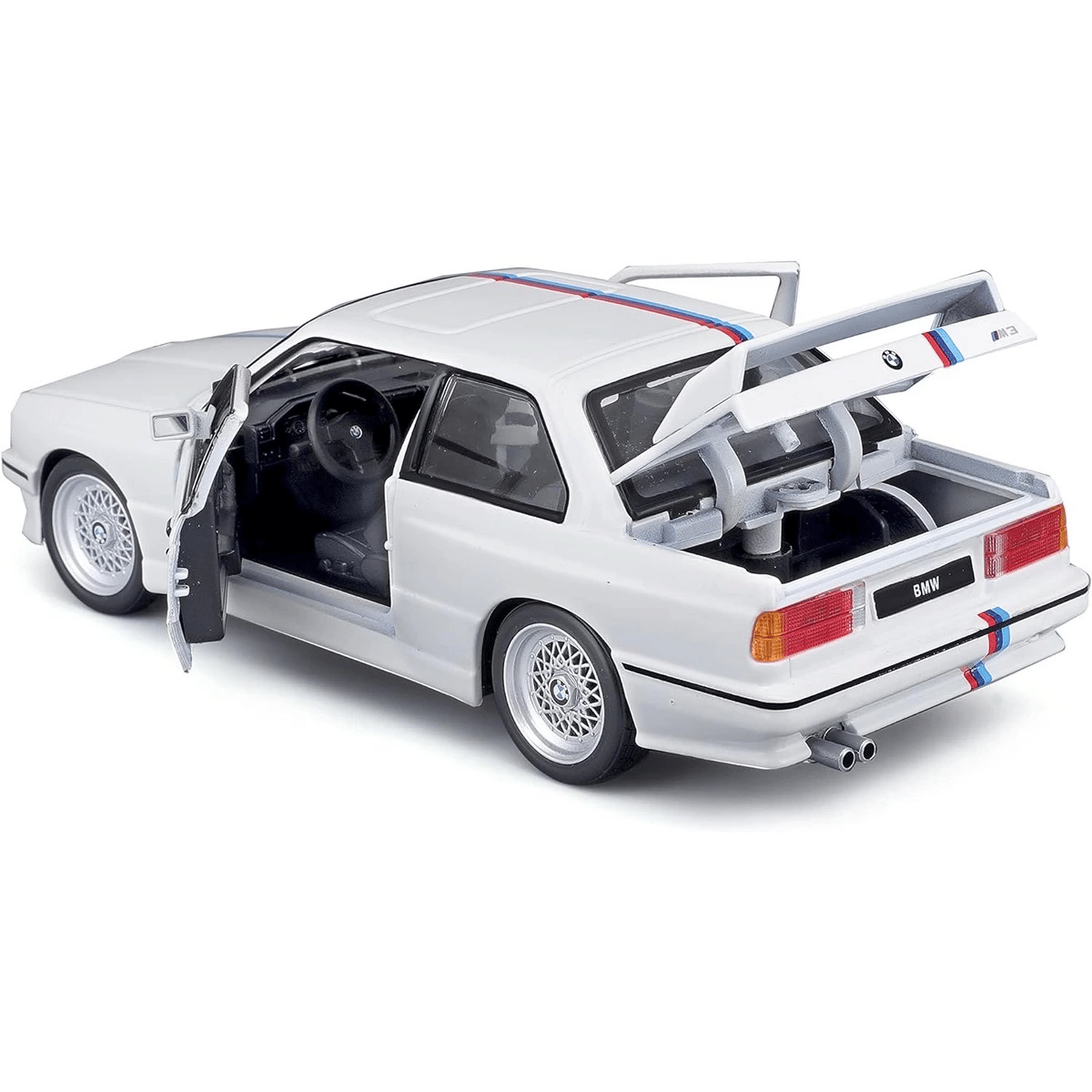 1:24 BMW M3 1988 Model Araba