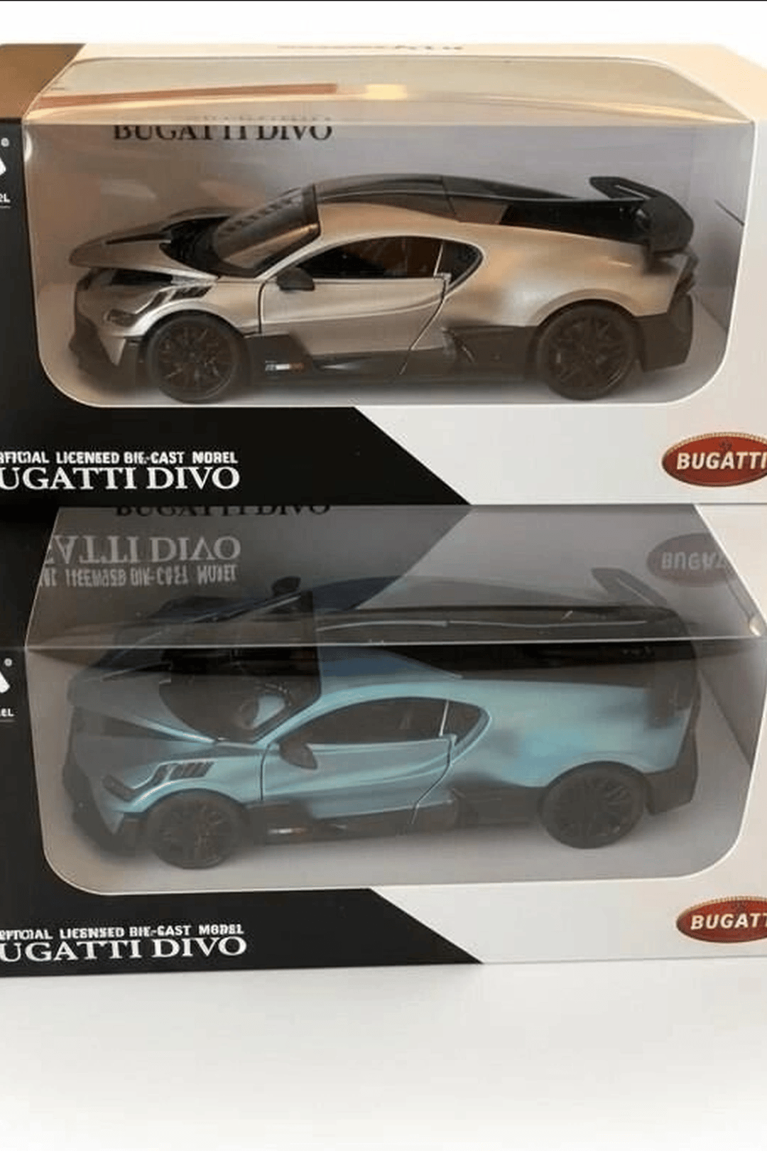 1:32 Ölçek Bugatti Divo Metal Diecast Model Araba - Çek Bırak Özellikli, Lisanslı BX-313508