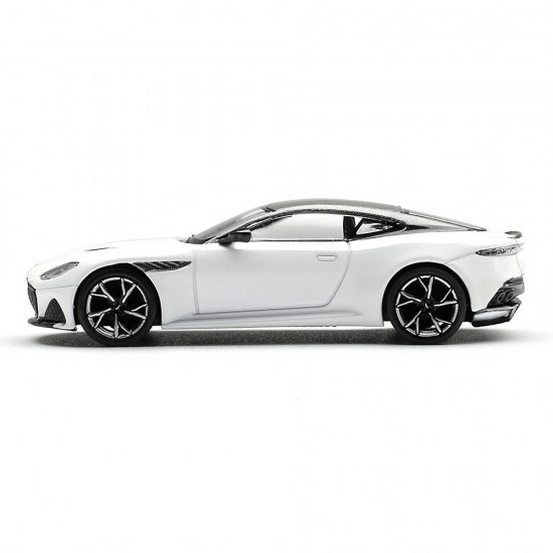1/64 Aston Martin DBS Stratus White