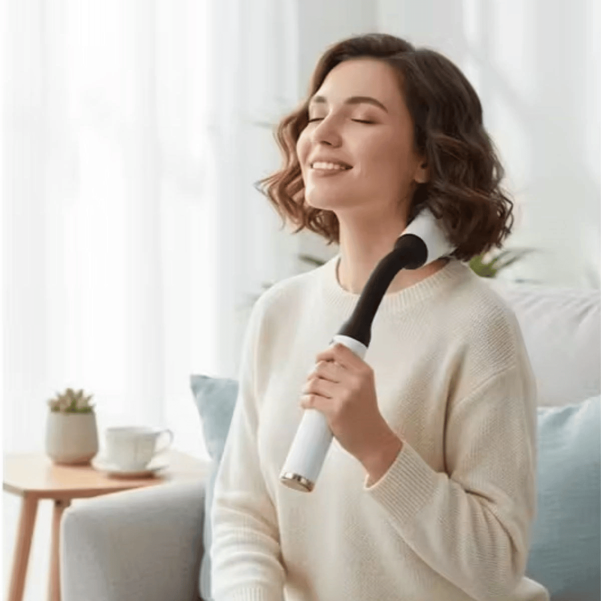 4 Farklı Başlıklı Uzun Saplı Derin Doku Masaj Tabancası, Boyun, Omuz Ve Sırt İçin Ergonomik Saplı Çoklu Masaj Modlu Taşınabilir Masaj Aleti Bx40