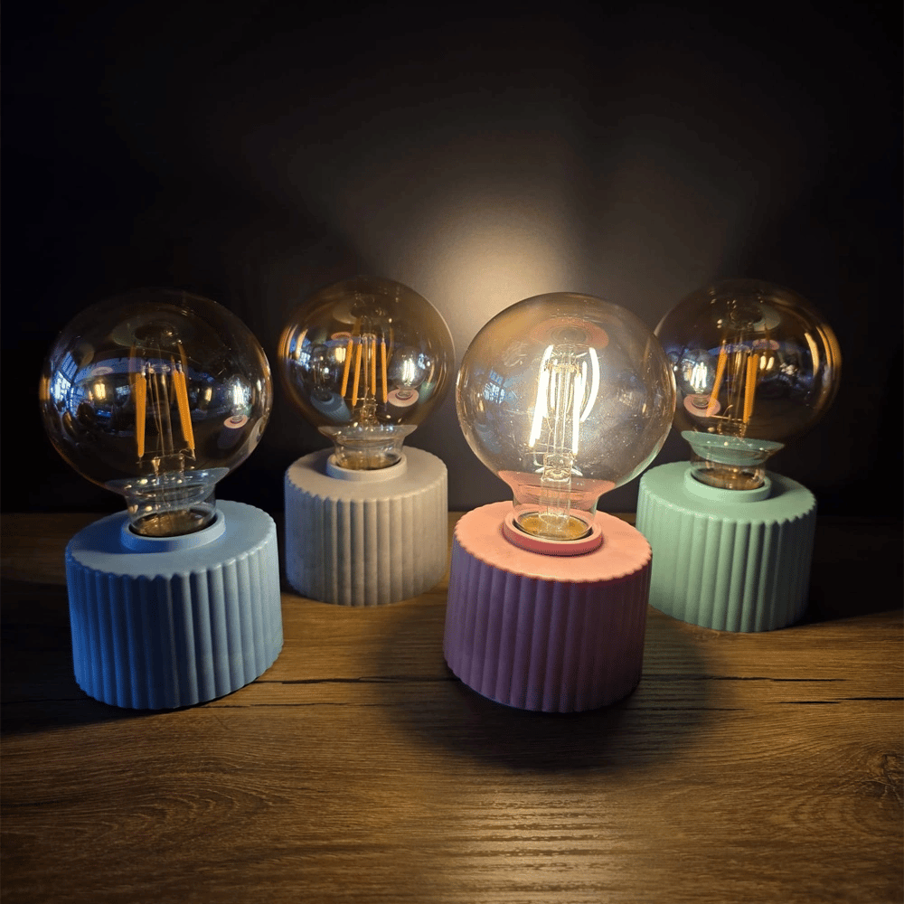 Ampul Tasarımlı Retro Masa Lambası